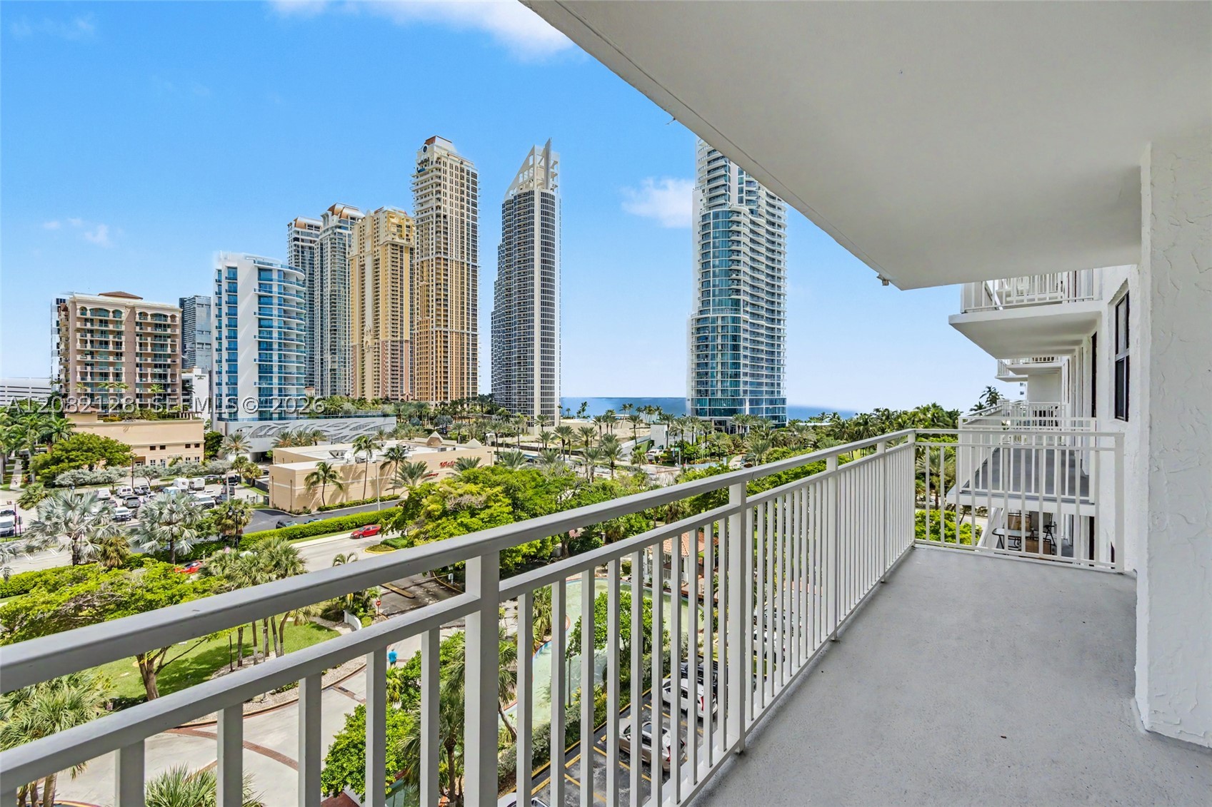 image Winston Towers 6005