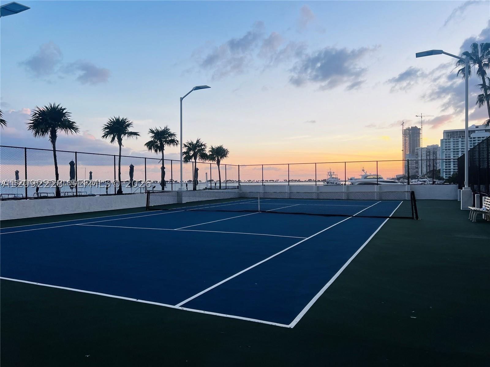 image Brickell Harbour38