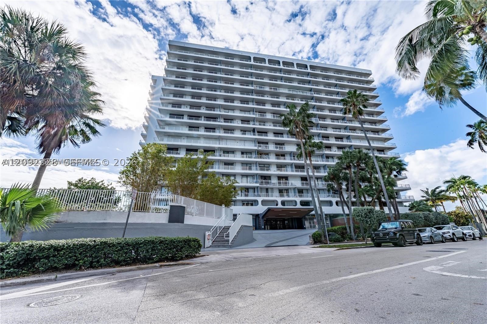 image Brickell Harbour50
