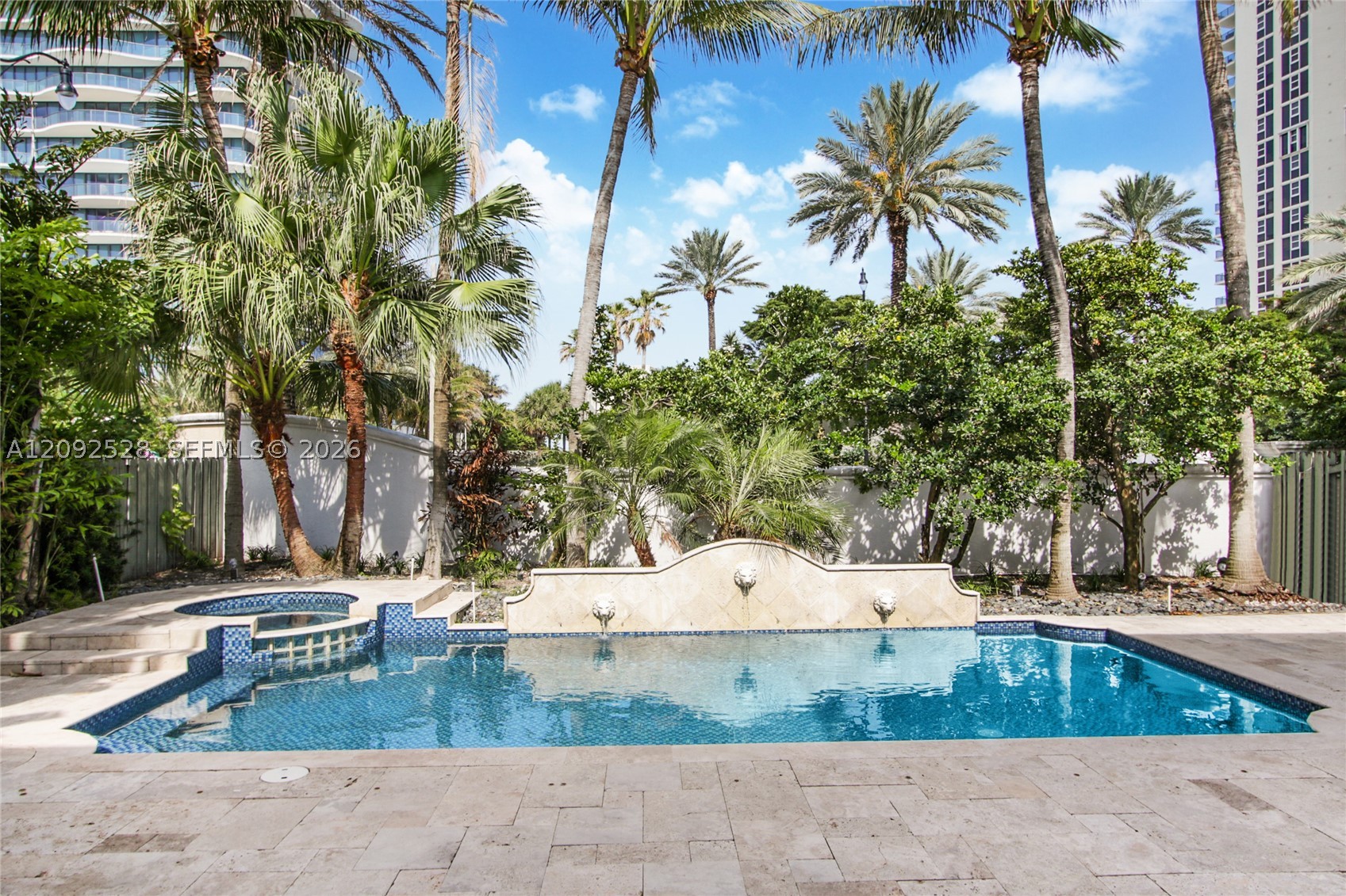 19443 40th Ct Sunny Isles Beach, FL 33160