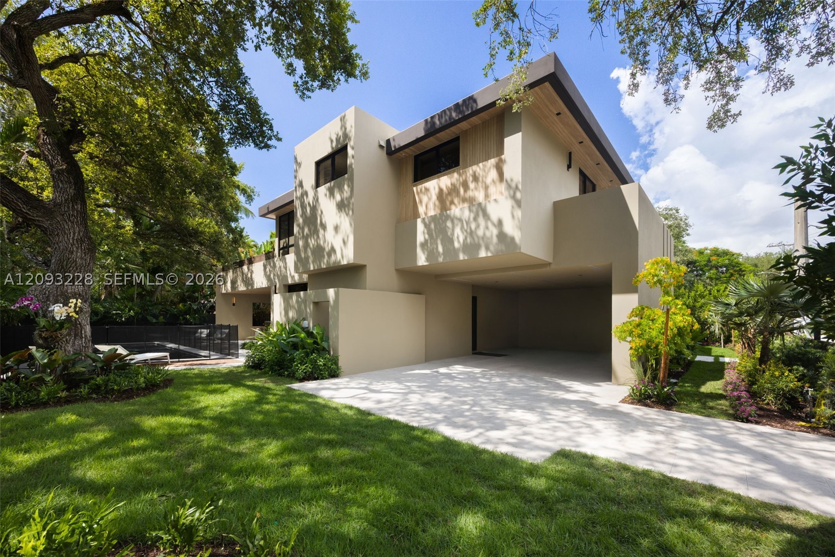 1698 Tigertail Ave Miami, FL 33133