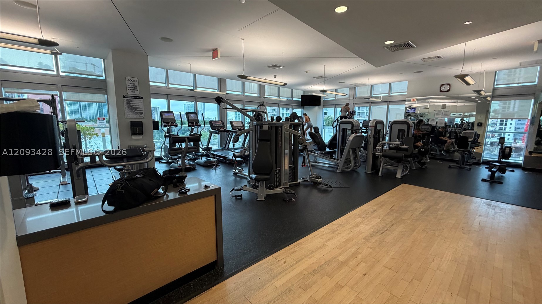 image Axis on Brickell South21