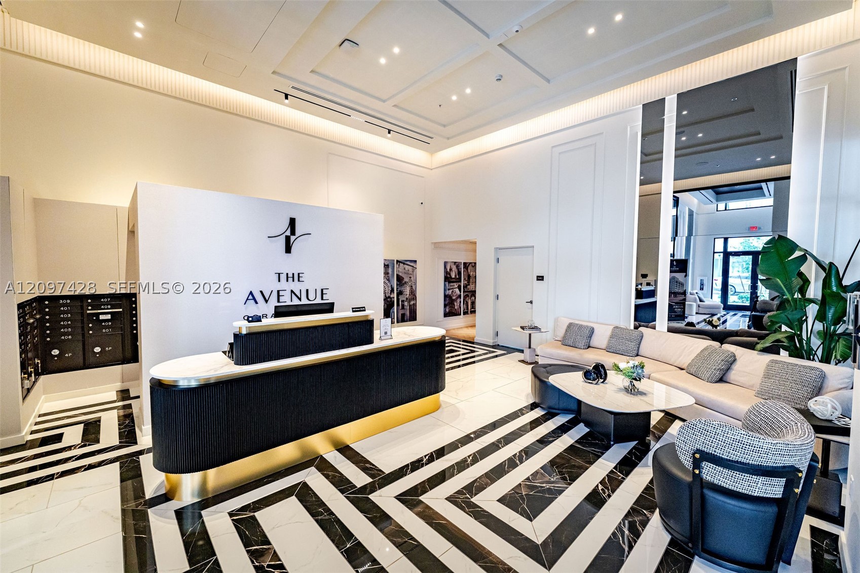 4220 Laguna St #703 Coral Gables, FL 33146