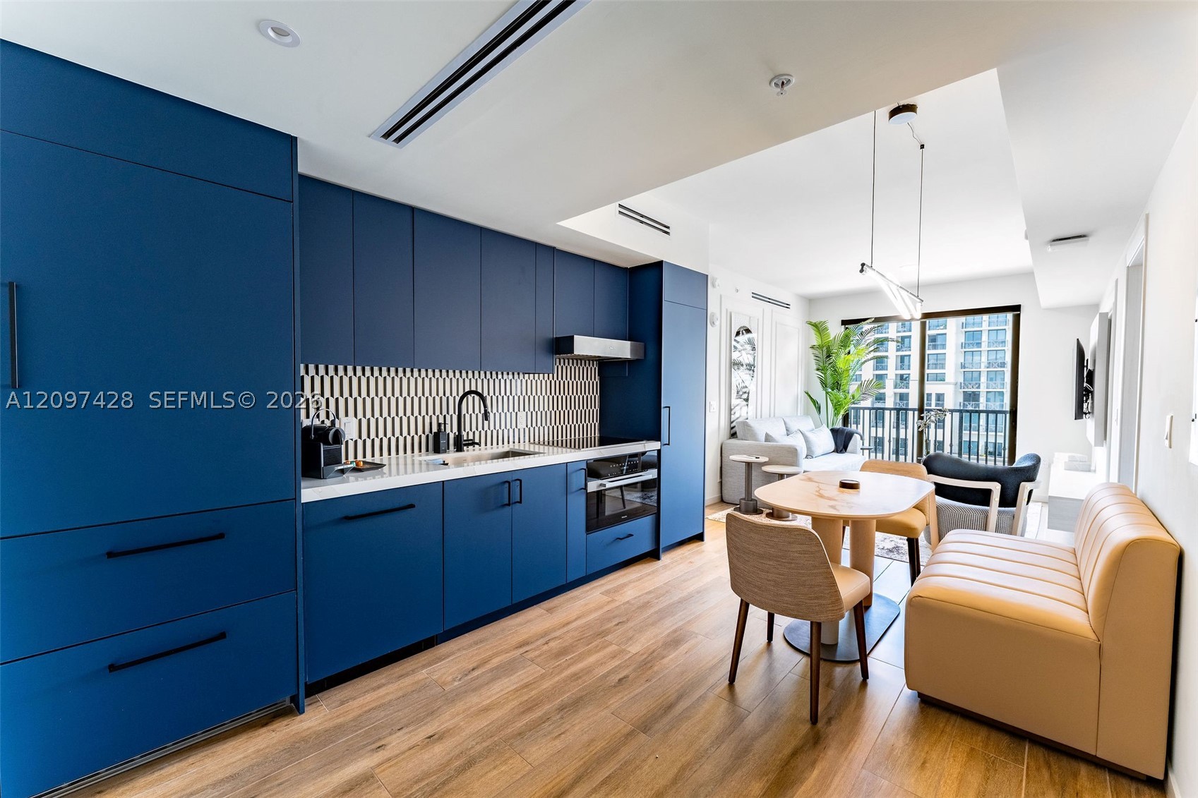 4220 Laguna St #703 Coral Gables, FL 33146