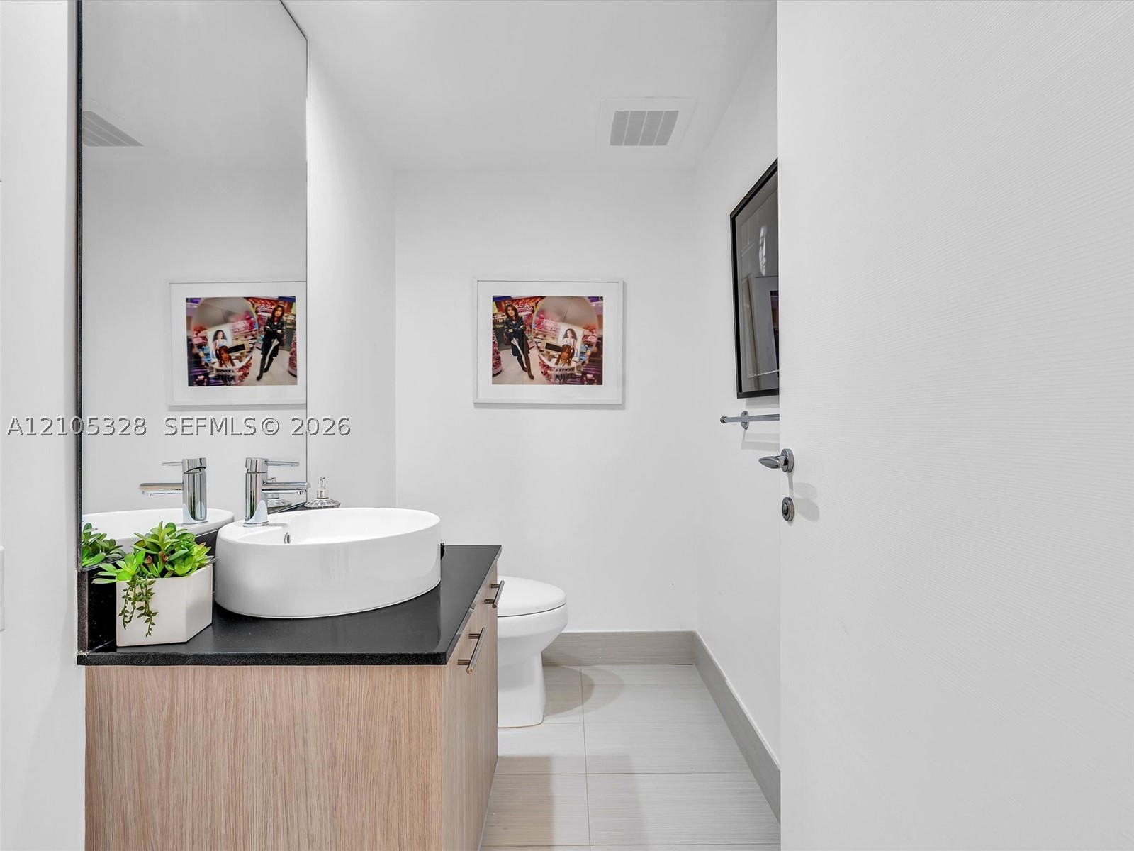 3951 S Ocean Dr #1901 Hollywood, FL 33019