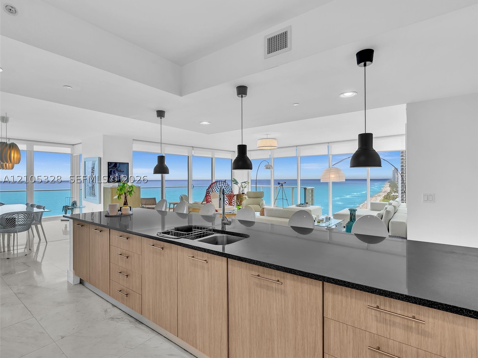 3951 S Ocean Dr #1901 Hollywood, FL 33019