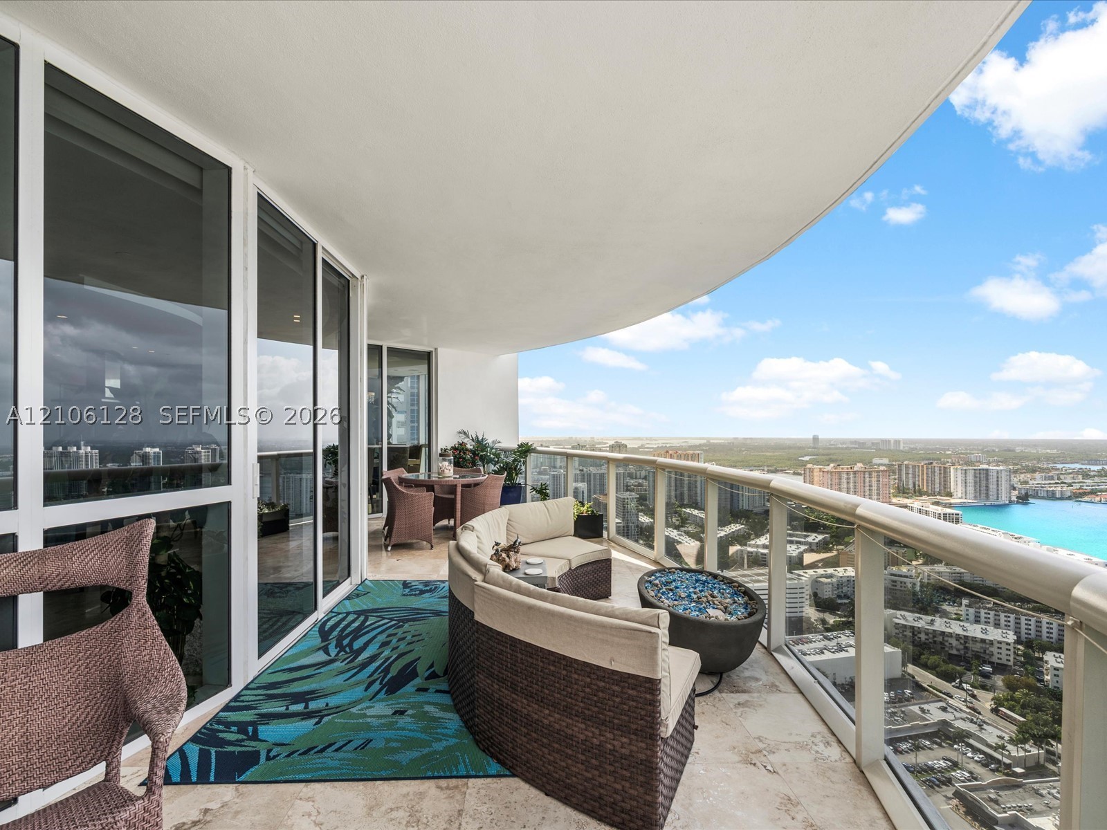 18201 Collins Ave #5101 Sunny Isles Beach, FL 33160