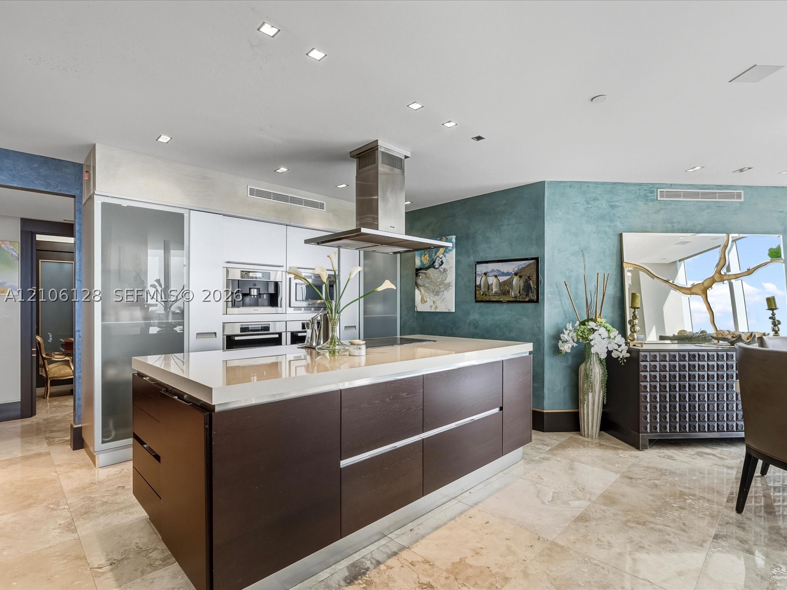 18201 Collins Ave #5101 Sunny Isles Beach, FL 33160