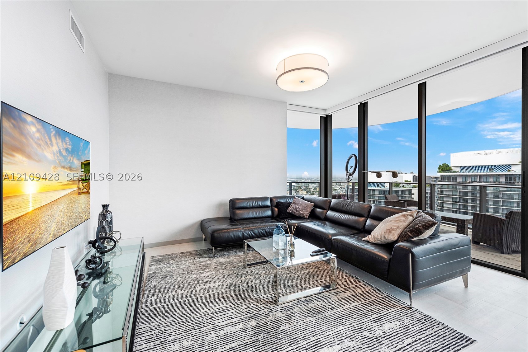 1000 Brickell Plz #PH5307