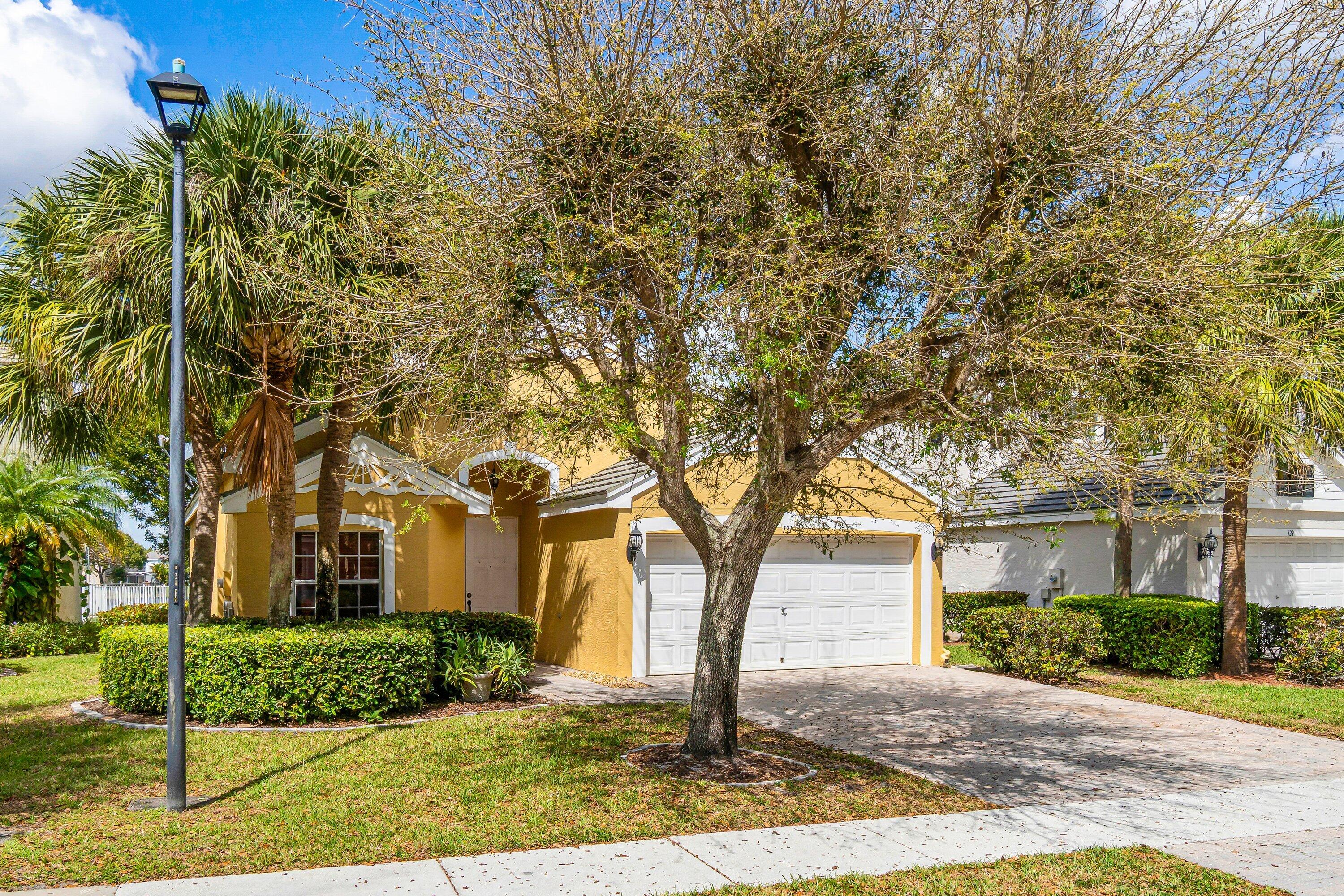 131 Lancaster Royal Palm Beach, FL 33414
