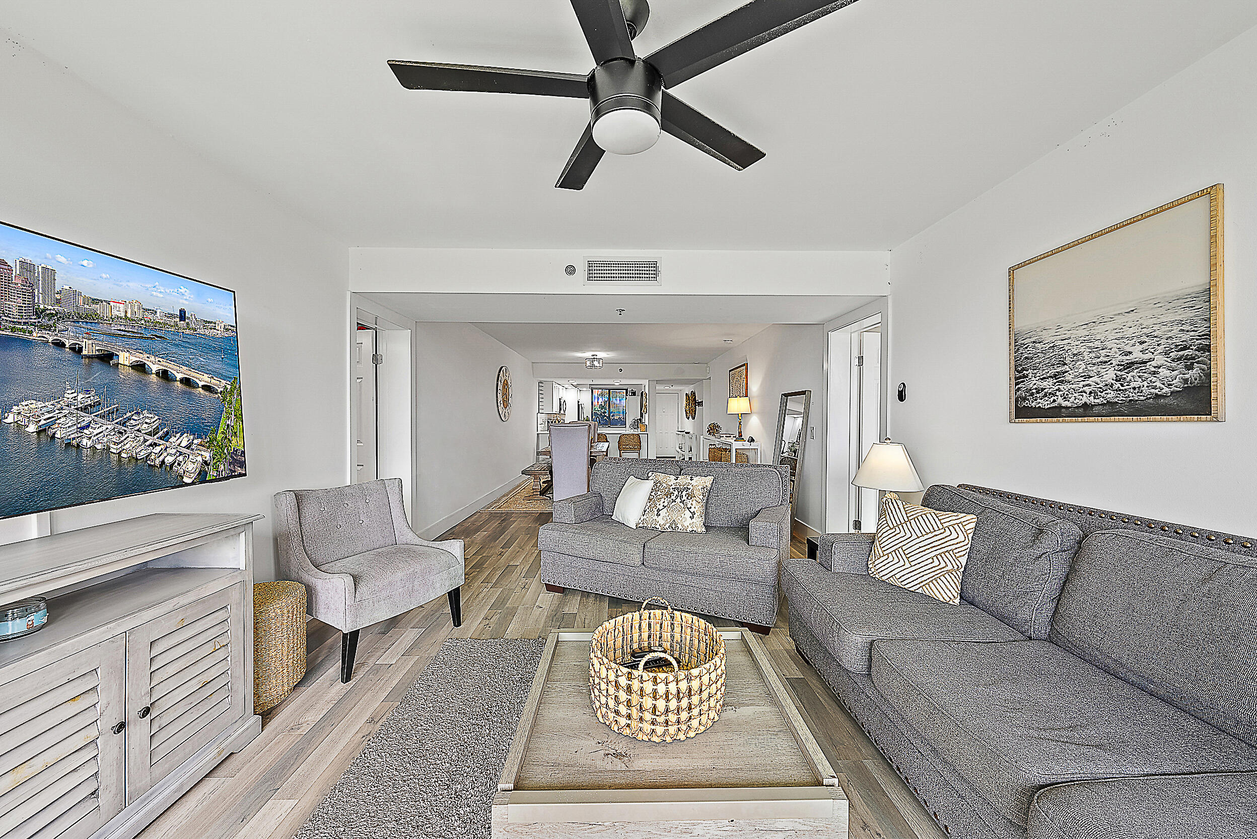 101 S Seas #105 Jupiter, FL 33477