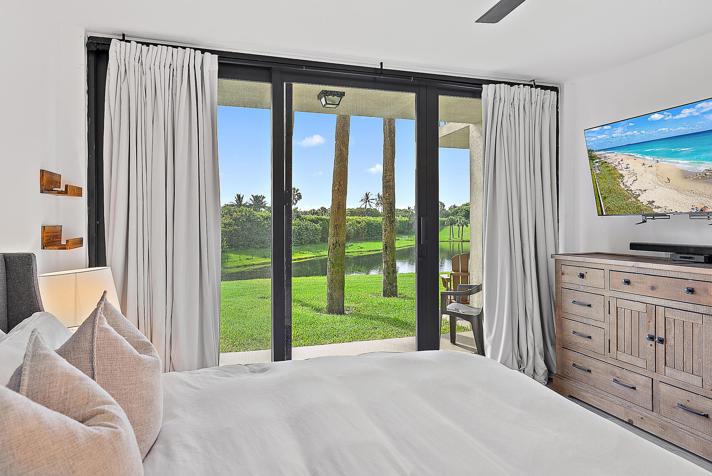 101 S Seas #105 Jupiter, FL 33477