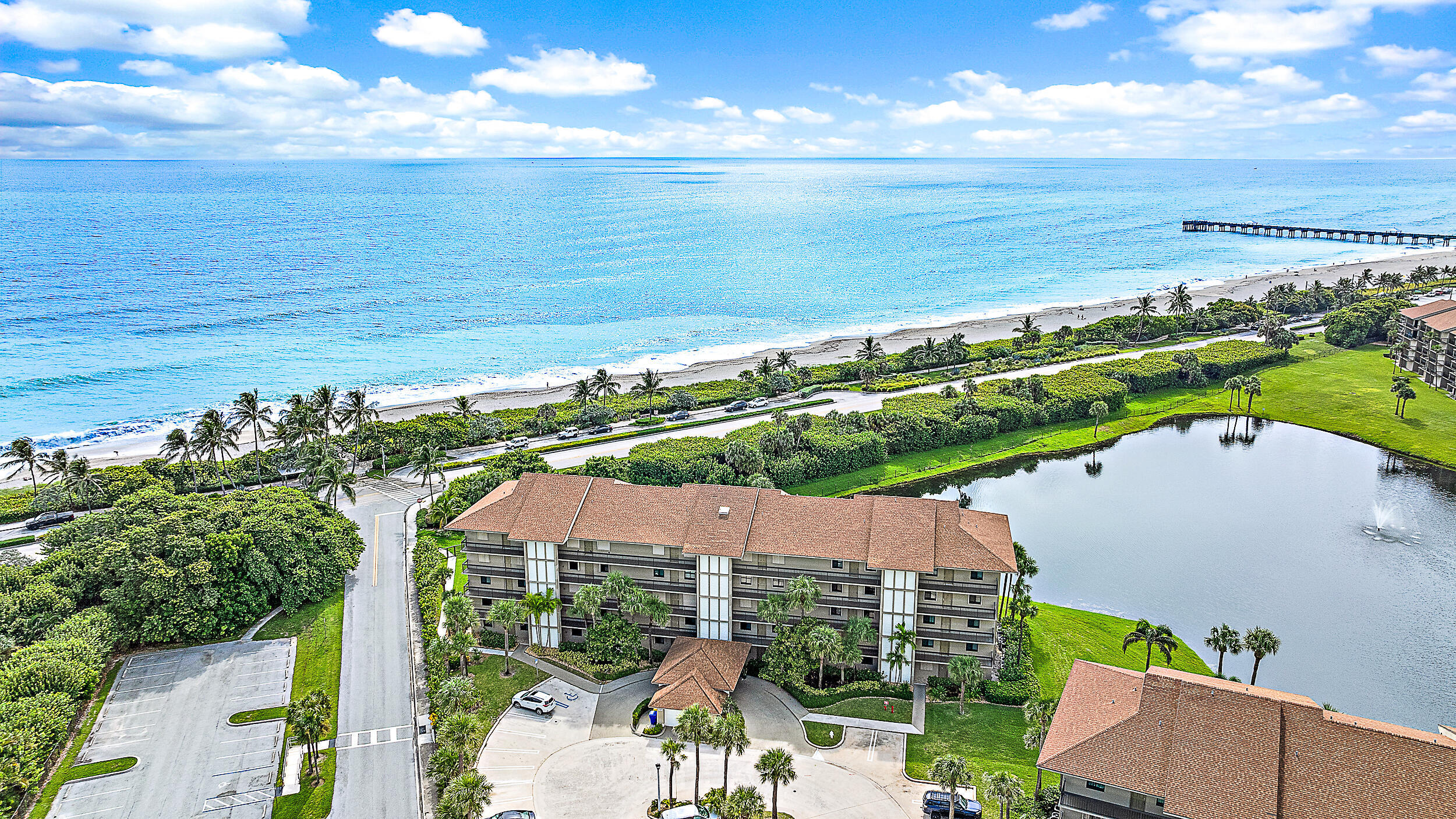 101 S Seas #105 Jupiter, FL 33477