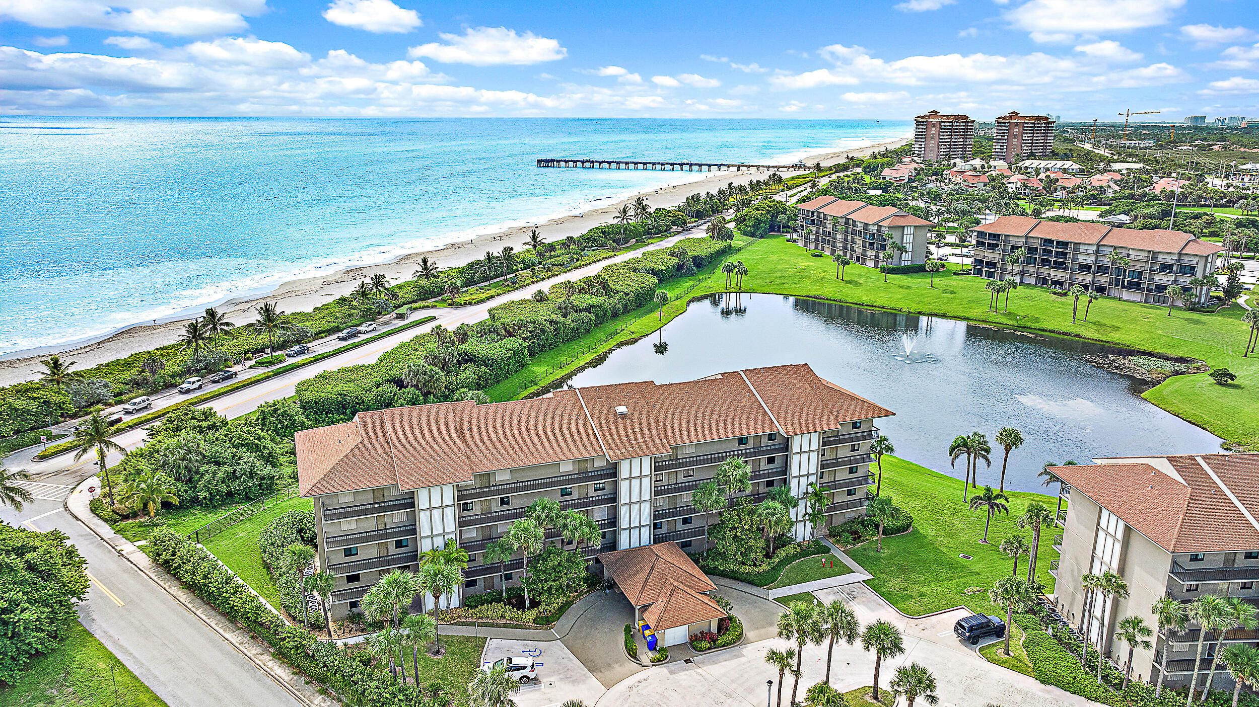 101 S Seas #105 Jupiter, FL 33477