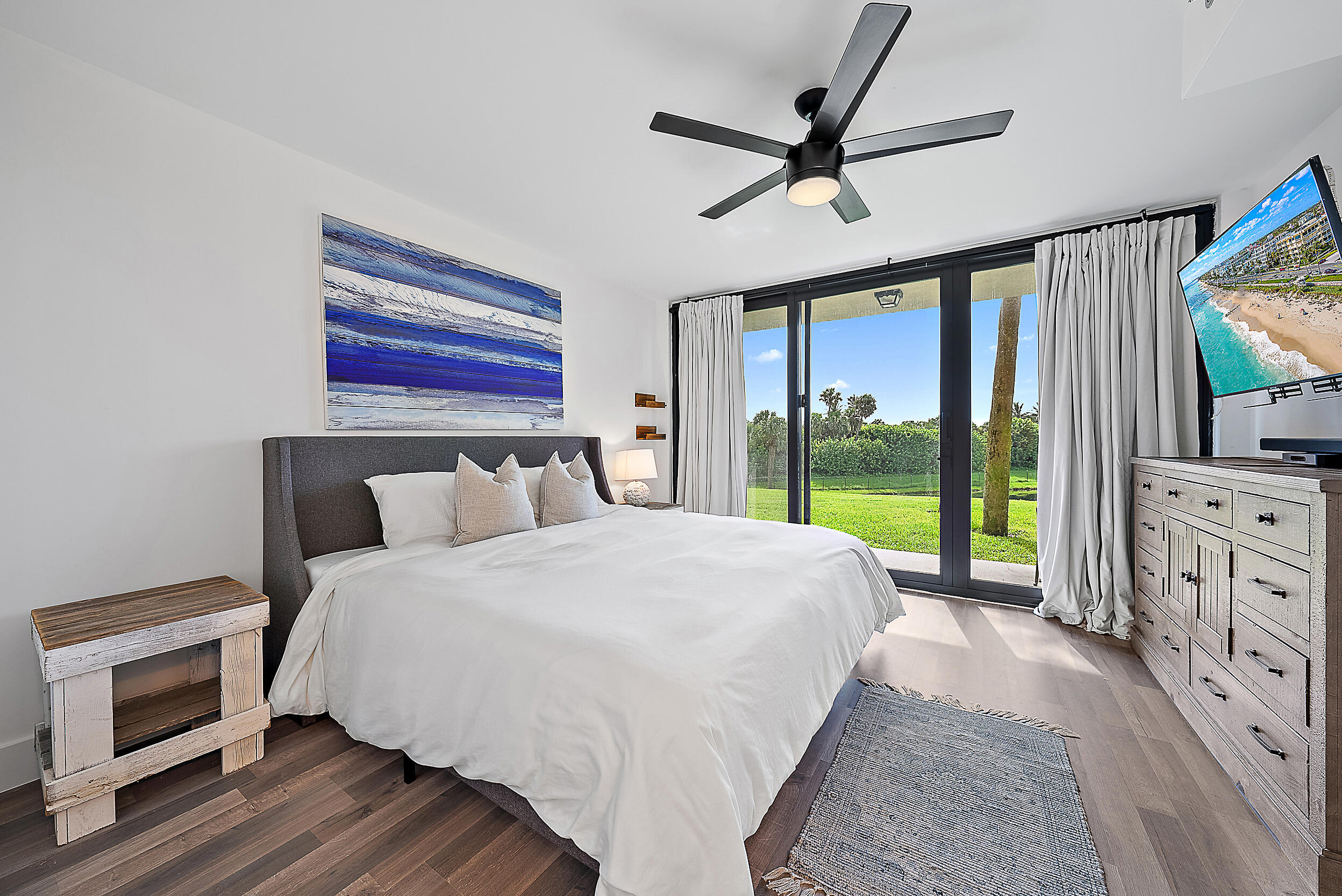 101 S Seas #105 Jupiter, FL 33477