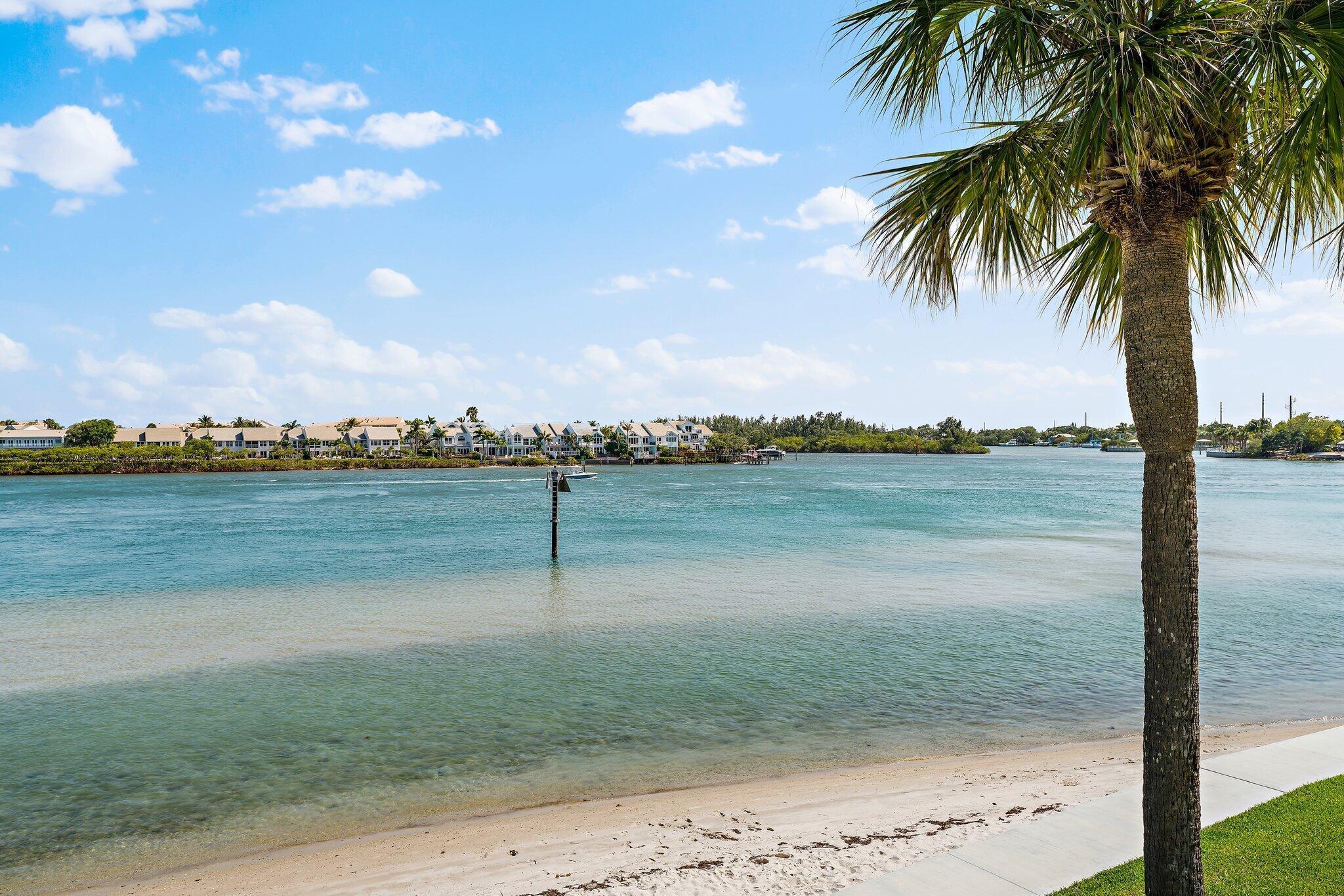 1748 Jupiter Cv #420 Jupiter, FL 33469