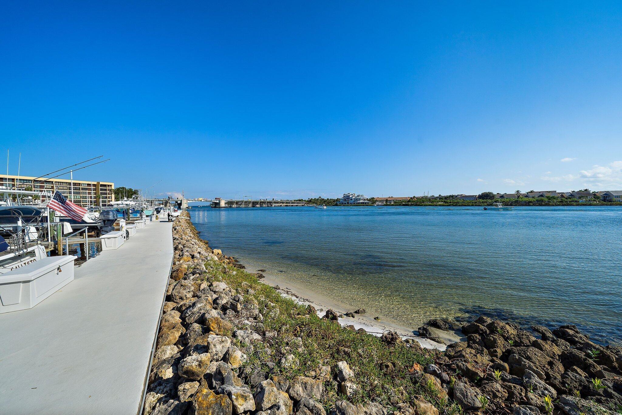 1748 Jupiter Cv #420 Jupiter, FL 33469