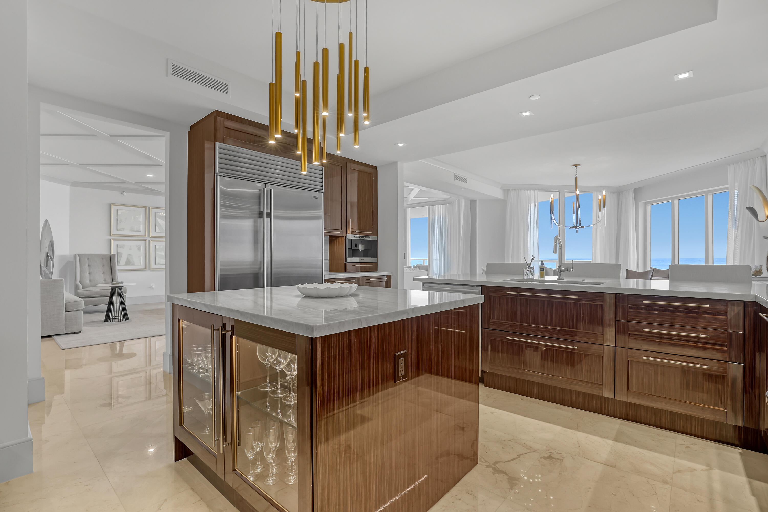 2700 N Ocean #401a Riviera Beach, FL 33404