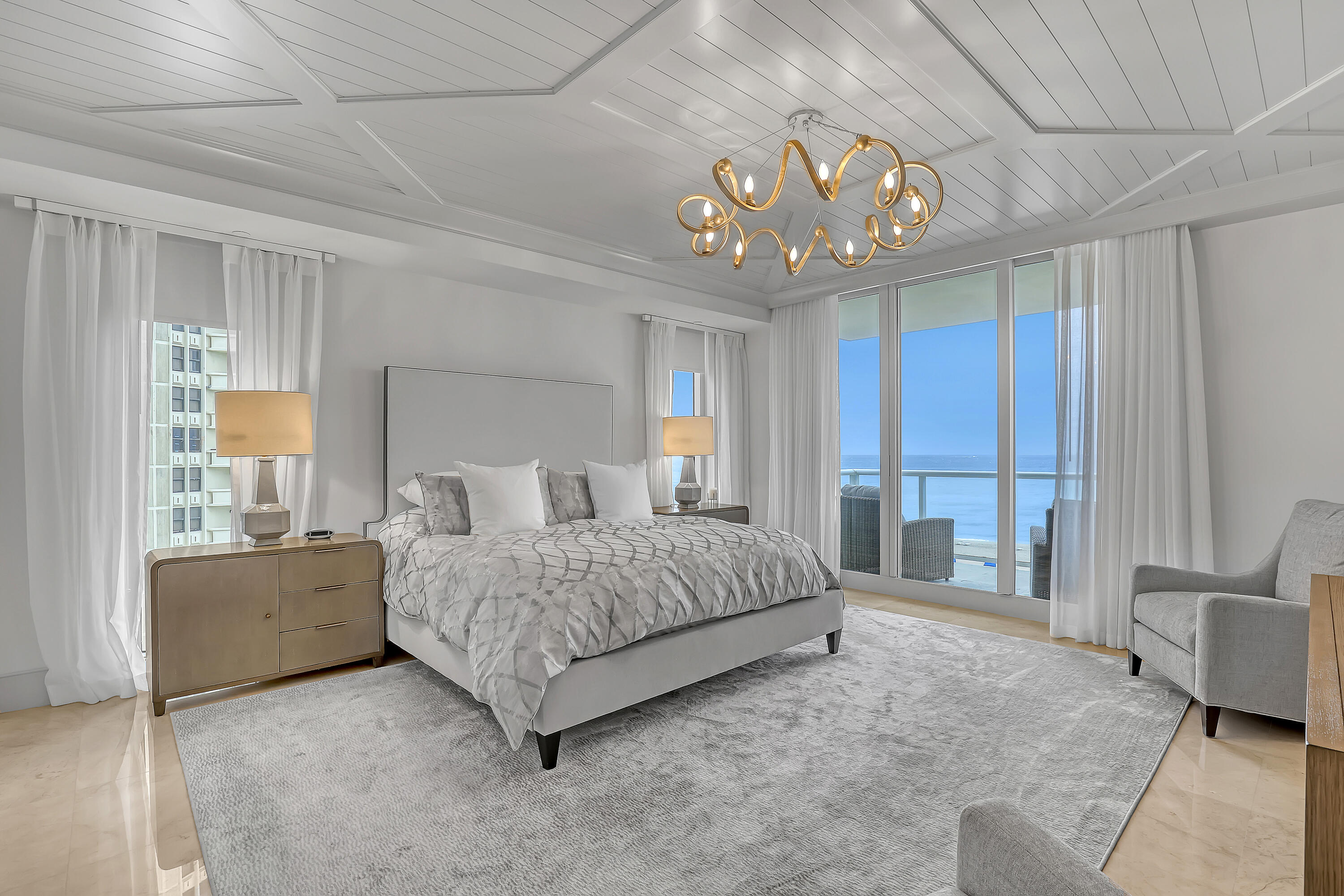 2700 N Ocean #401a Riviera Beach, FL 33404