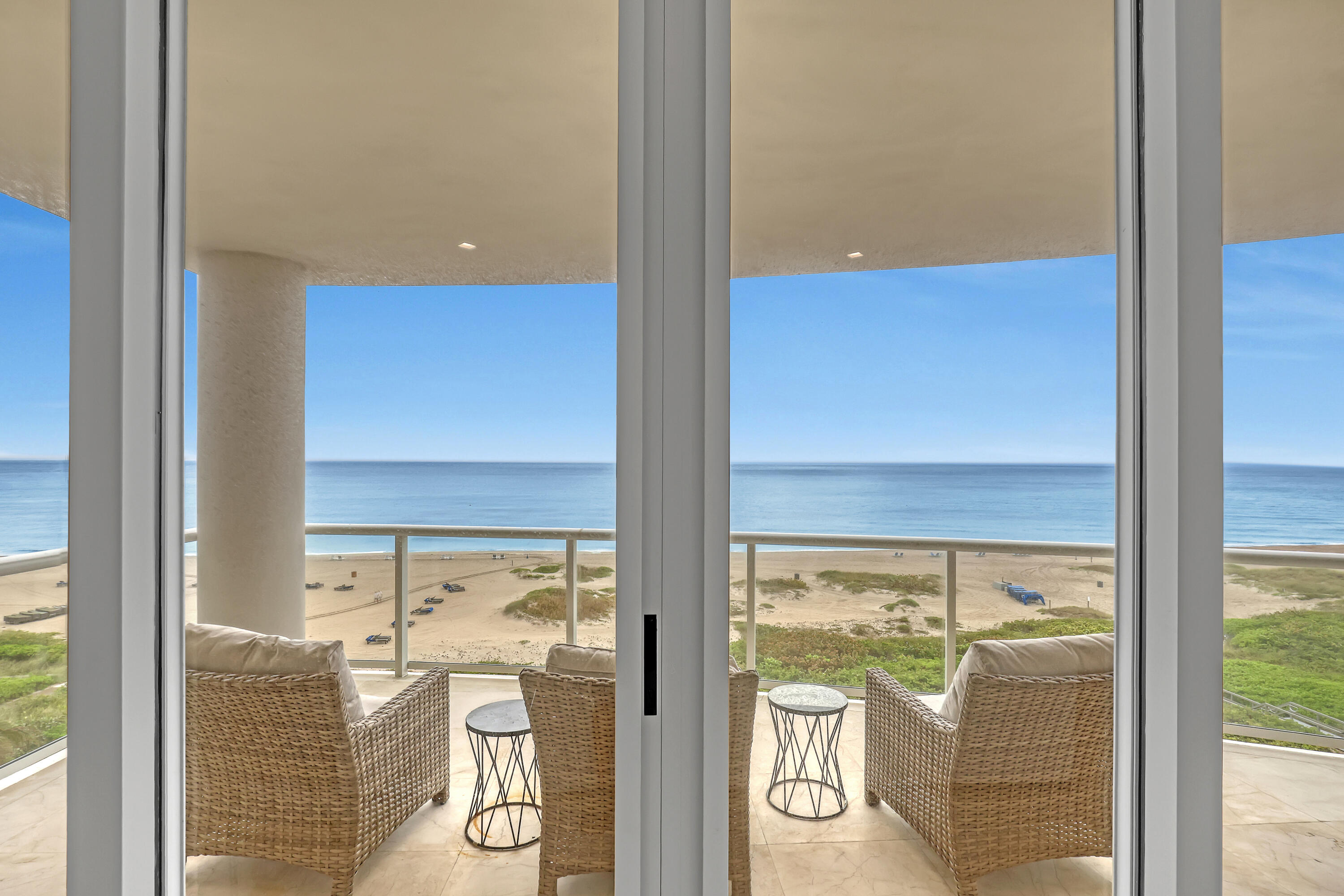 2700 N Ocean #401a Riviera Beach, FL 33404