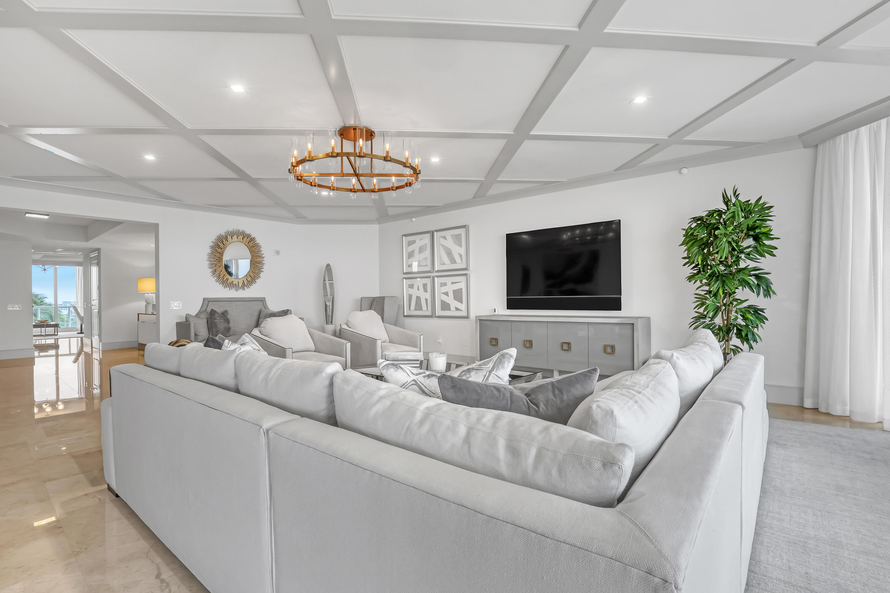 2700 N Ocean #401a Riviera Beach, FL 33404