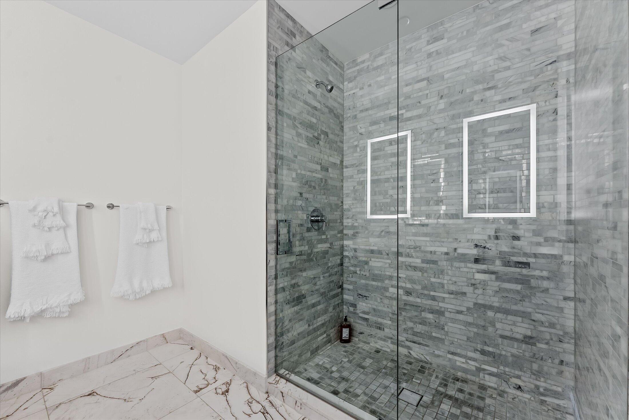 image Paramount Miami Worldcenter13