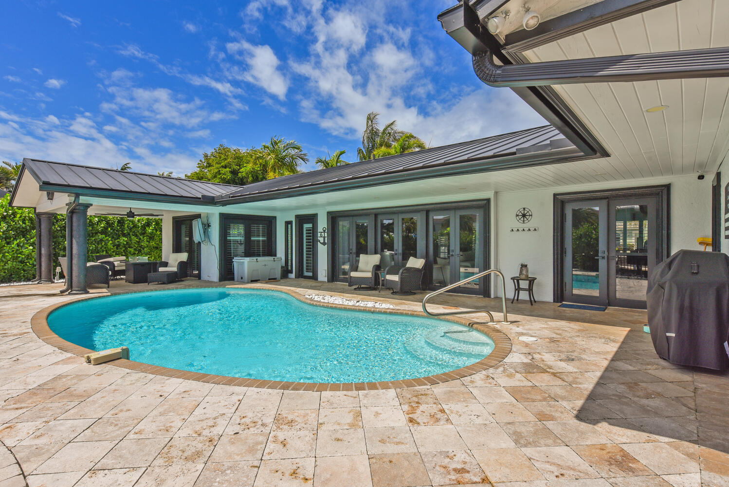 4030 NE 25th Lighthouse Point, FL 33064