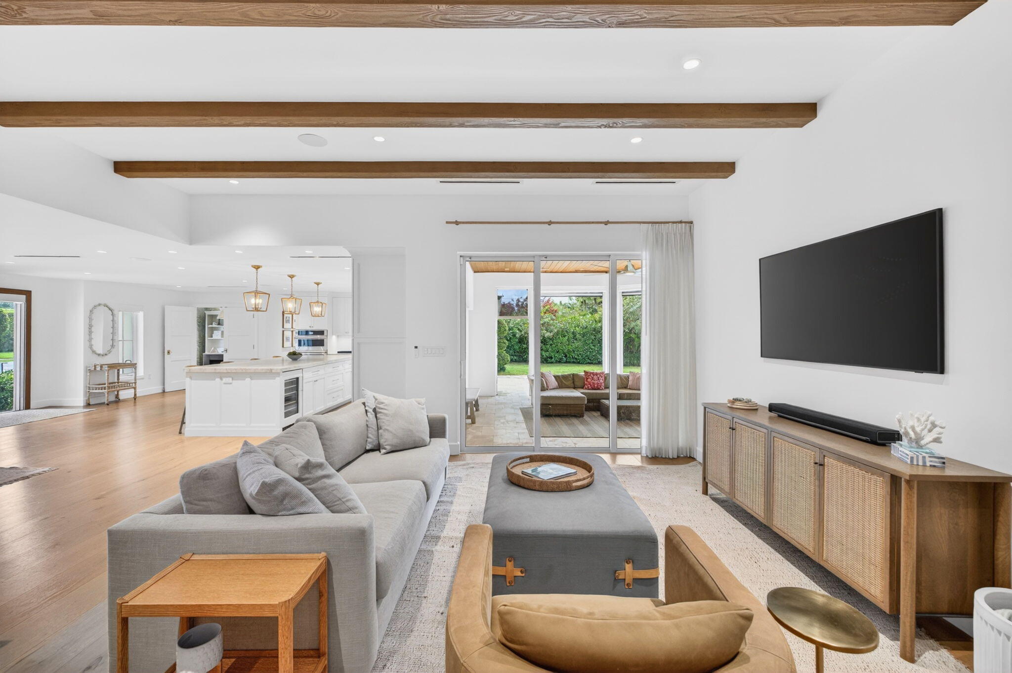 2517 NE 26th Fort Lauderdale, FL 33305