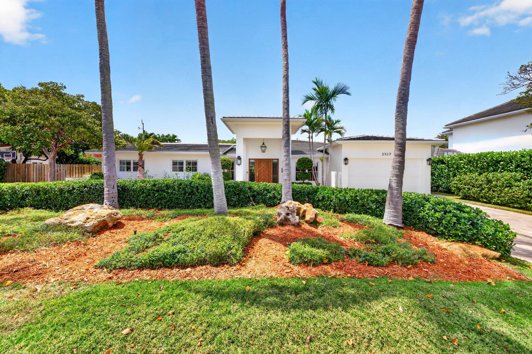 2517 NE 26th Fort Lauderdale, FL 33305