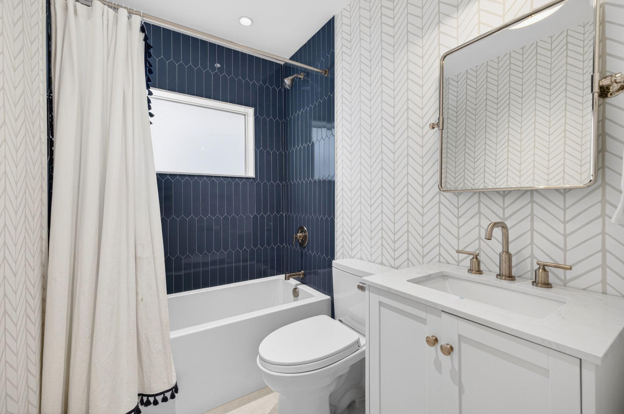 2517 NE 26th Fort Lauderdale, FL 33305