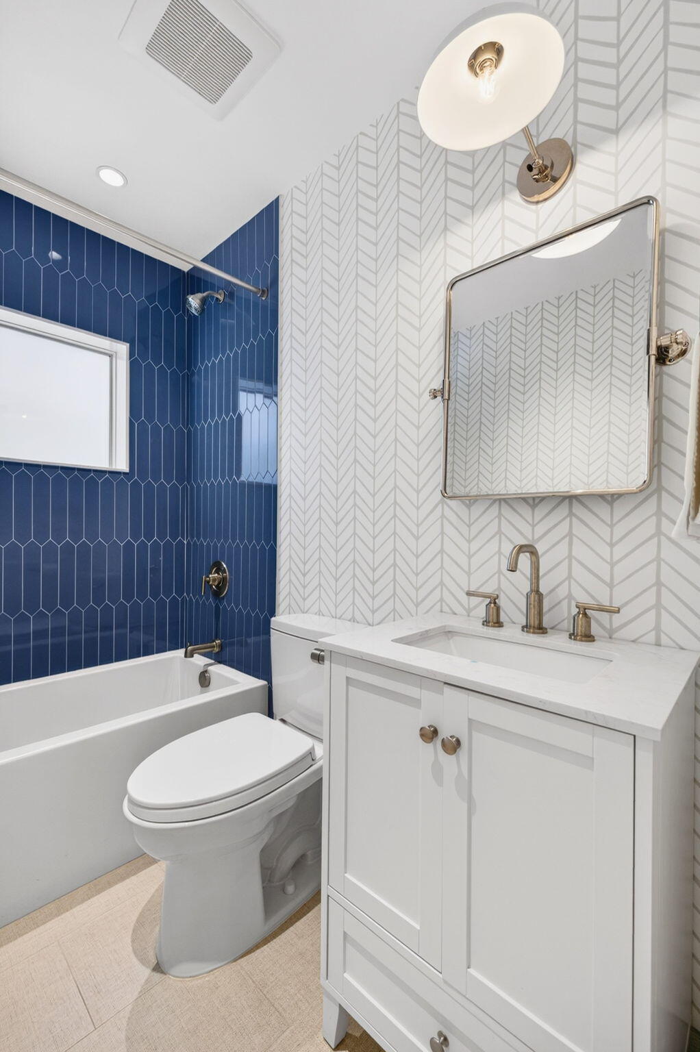 2517 NE 26th Fort Lauderdale, FL 33305