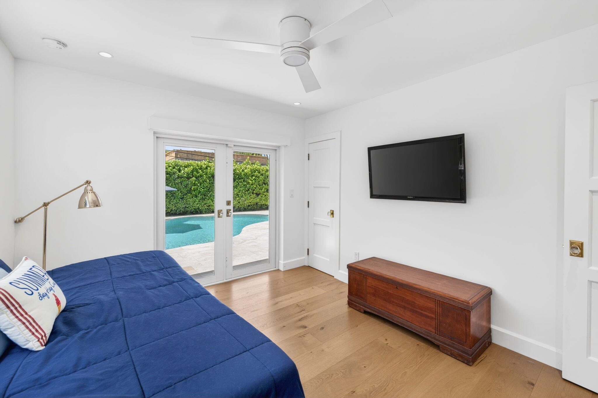 2517 NE 26th Fort Lauderdale, FL 33305