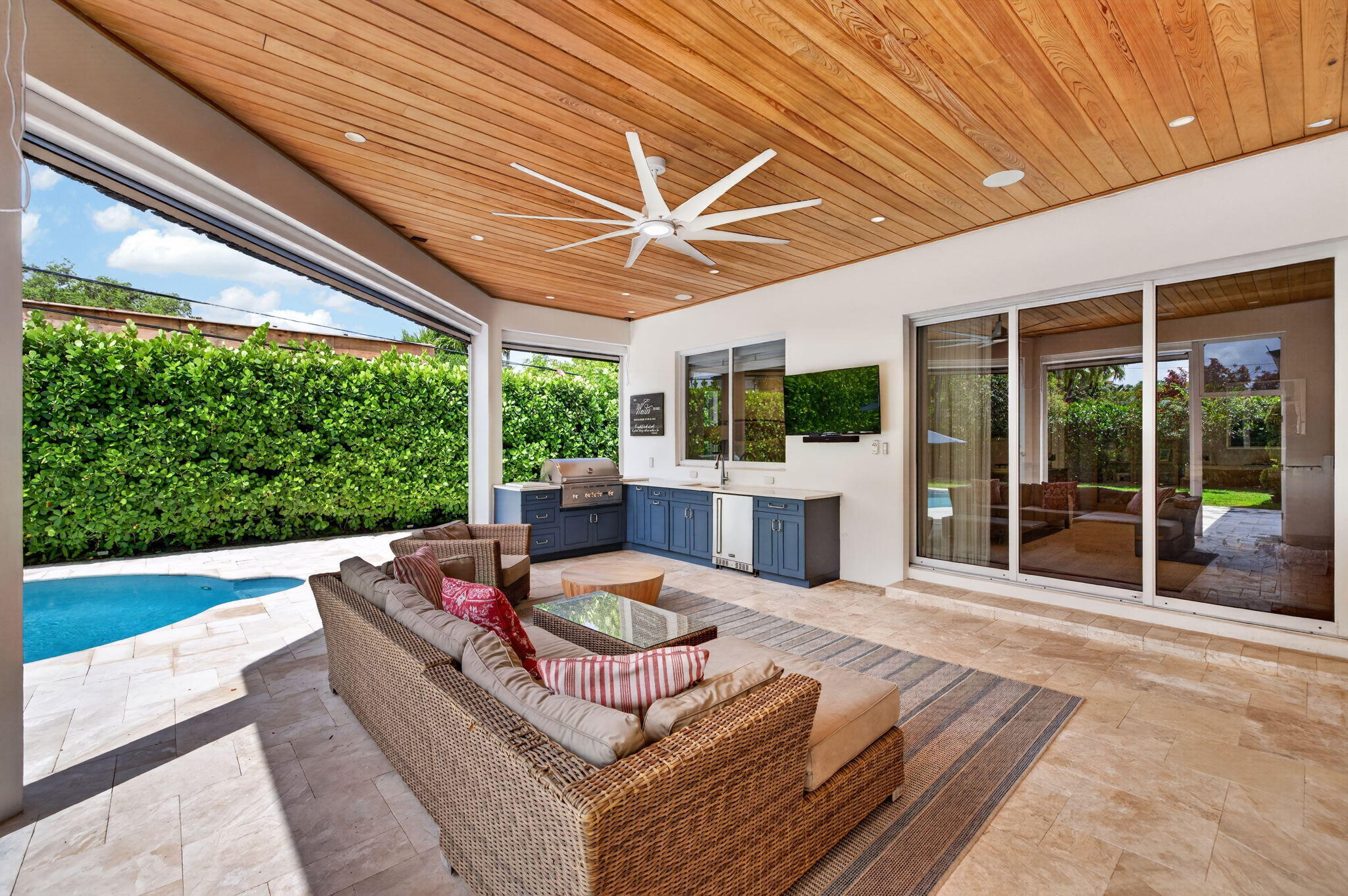 2517 NE 26th Fort Lauderdale, FL 33305