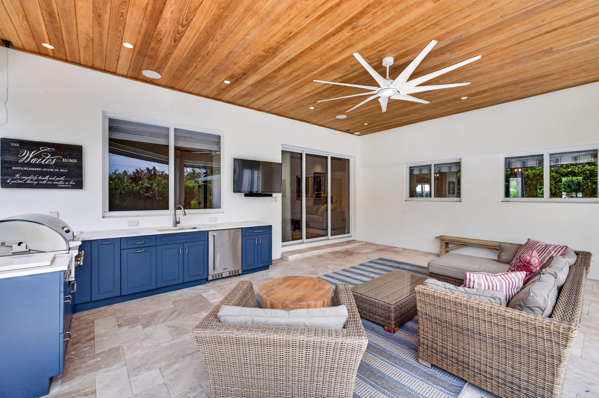 2517 NE 26th Fort Lauderdale, FL 33305