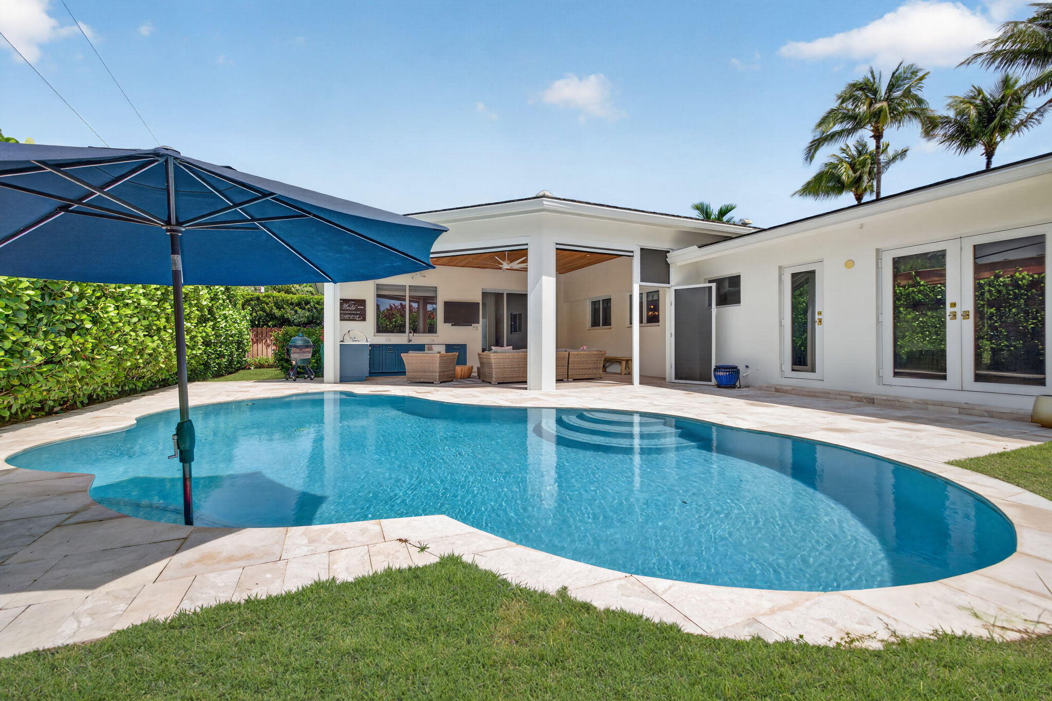 2517 NE 26th Fort Lauderdale, FL 33305