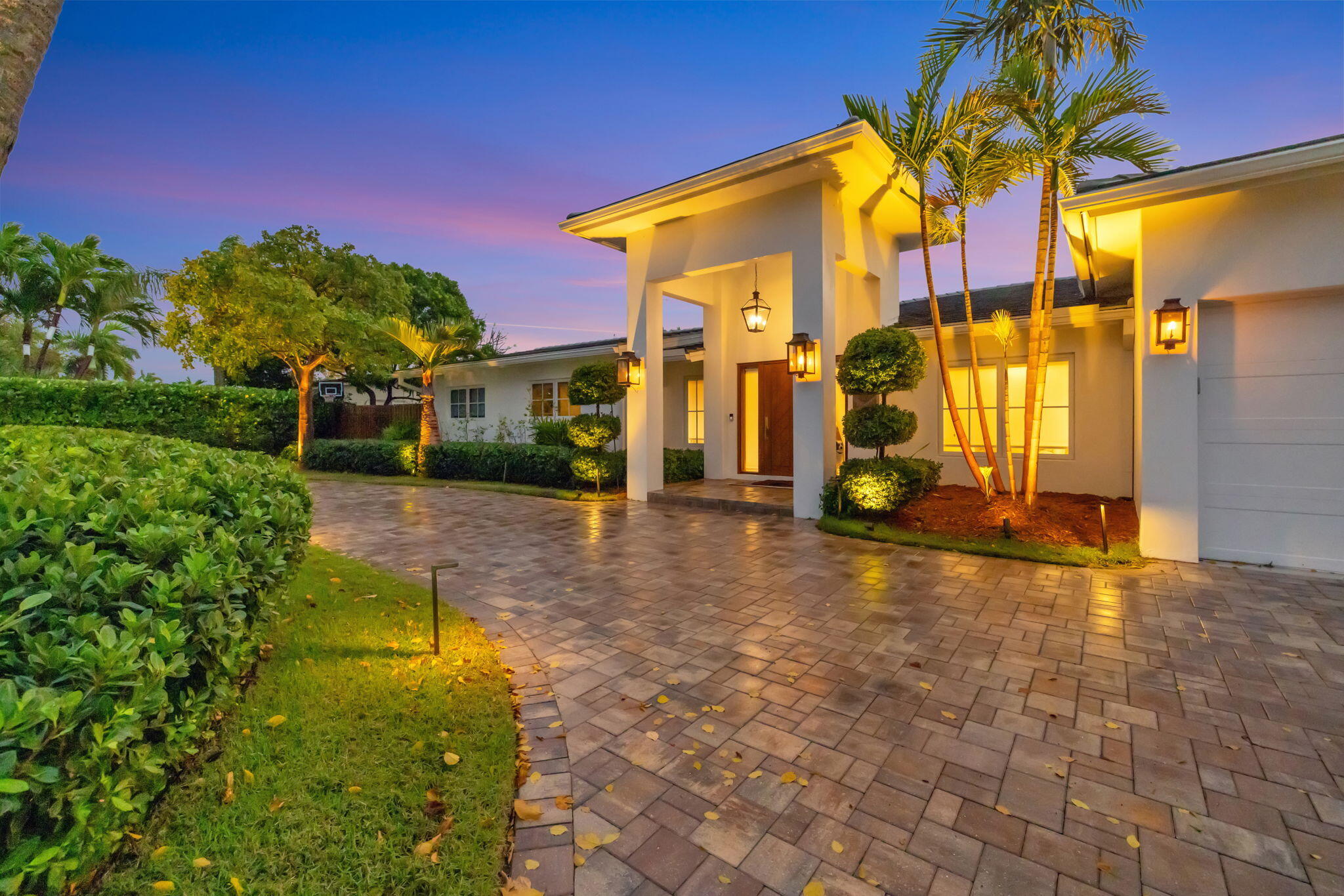 2517 NE 26th Fort Lauderdale, FL 33305