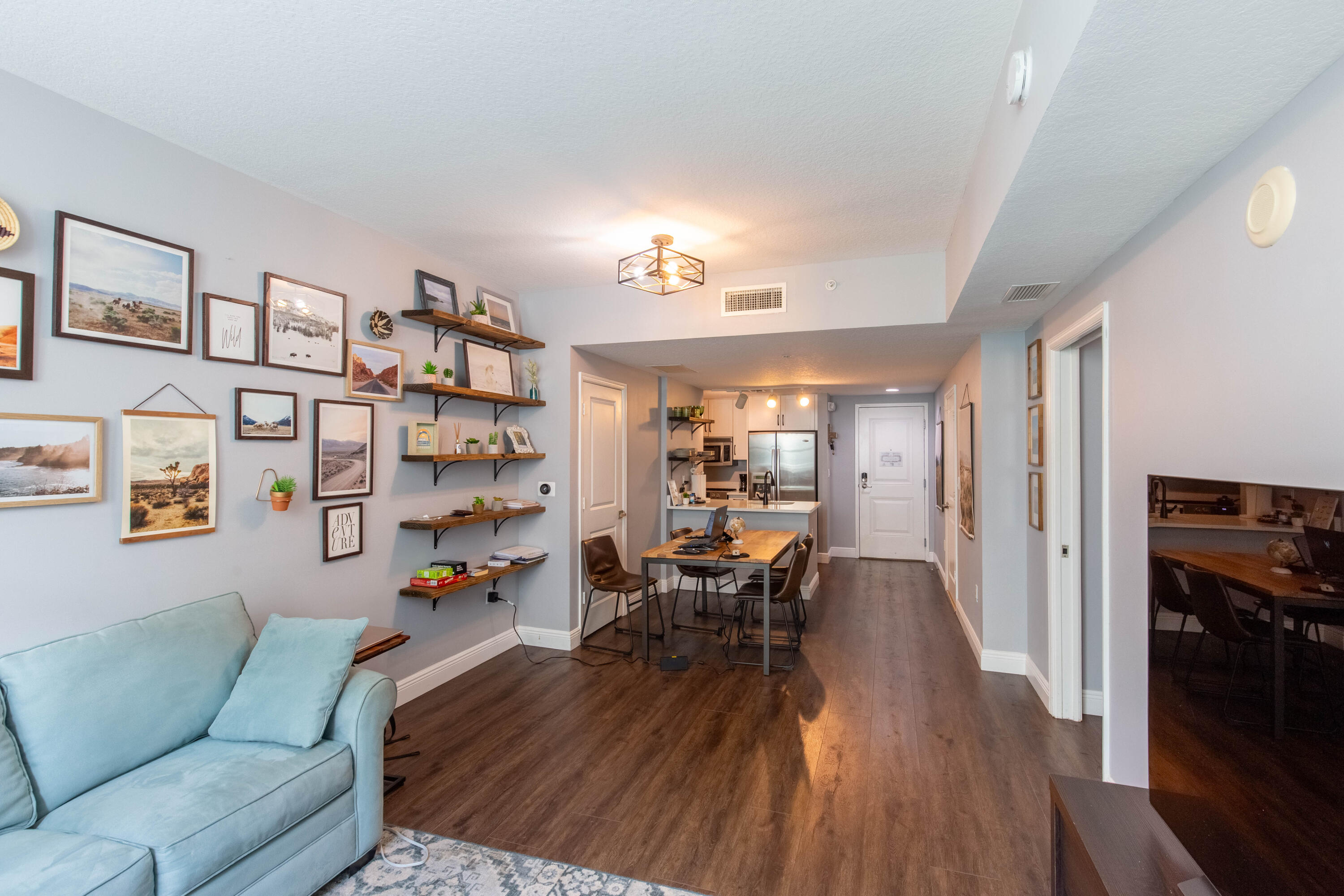 400 N Federal #204s