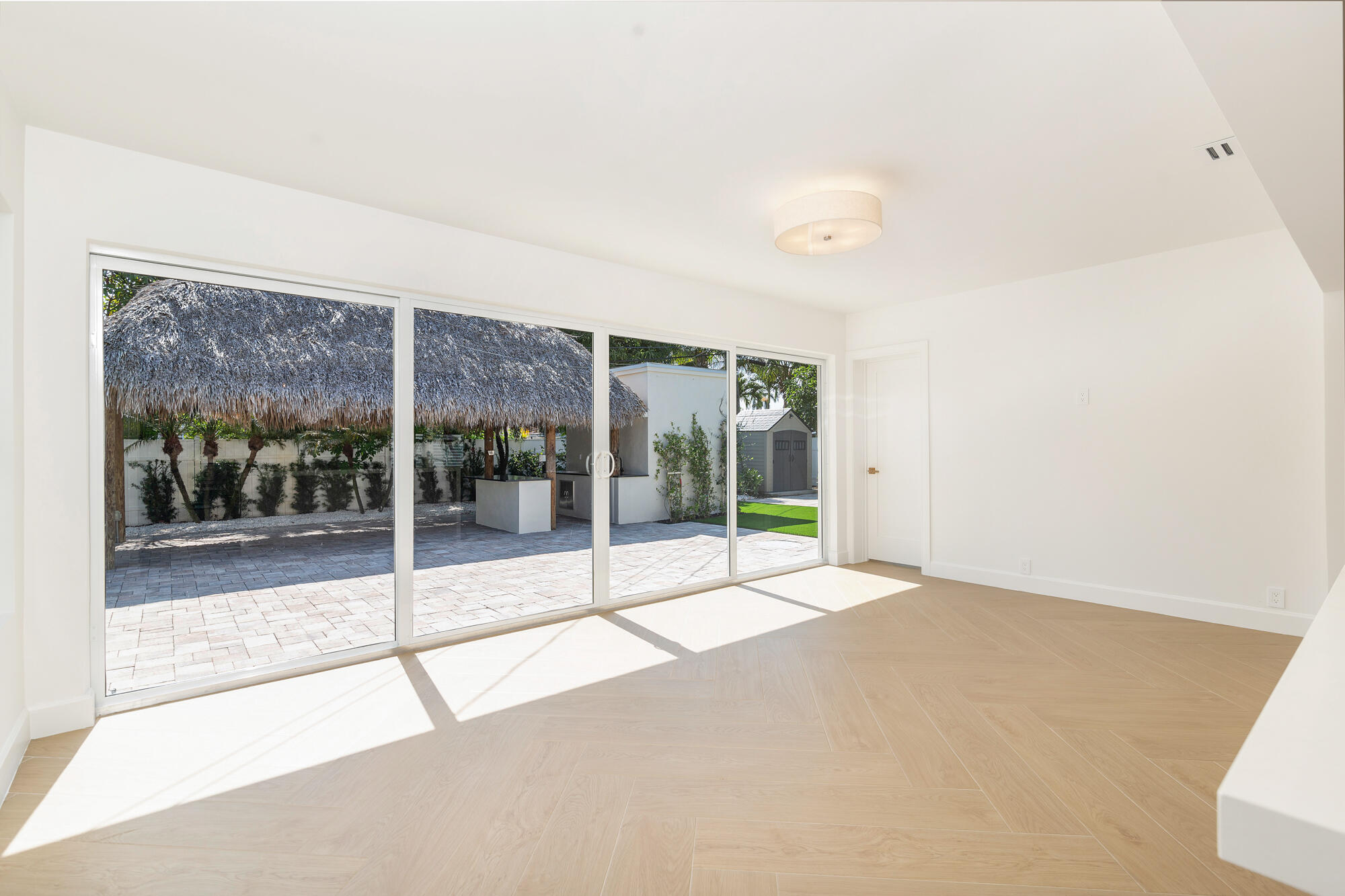 7320 Clarke West Palm Beach, FL 33406