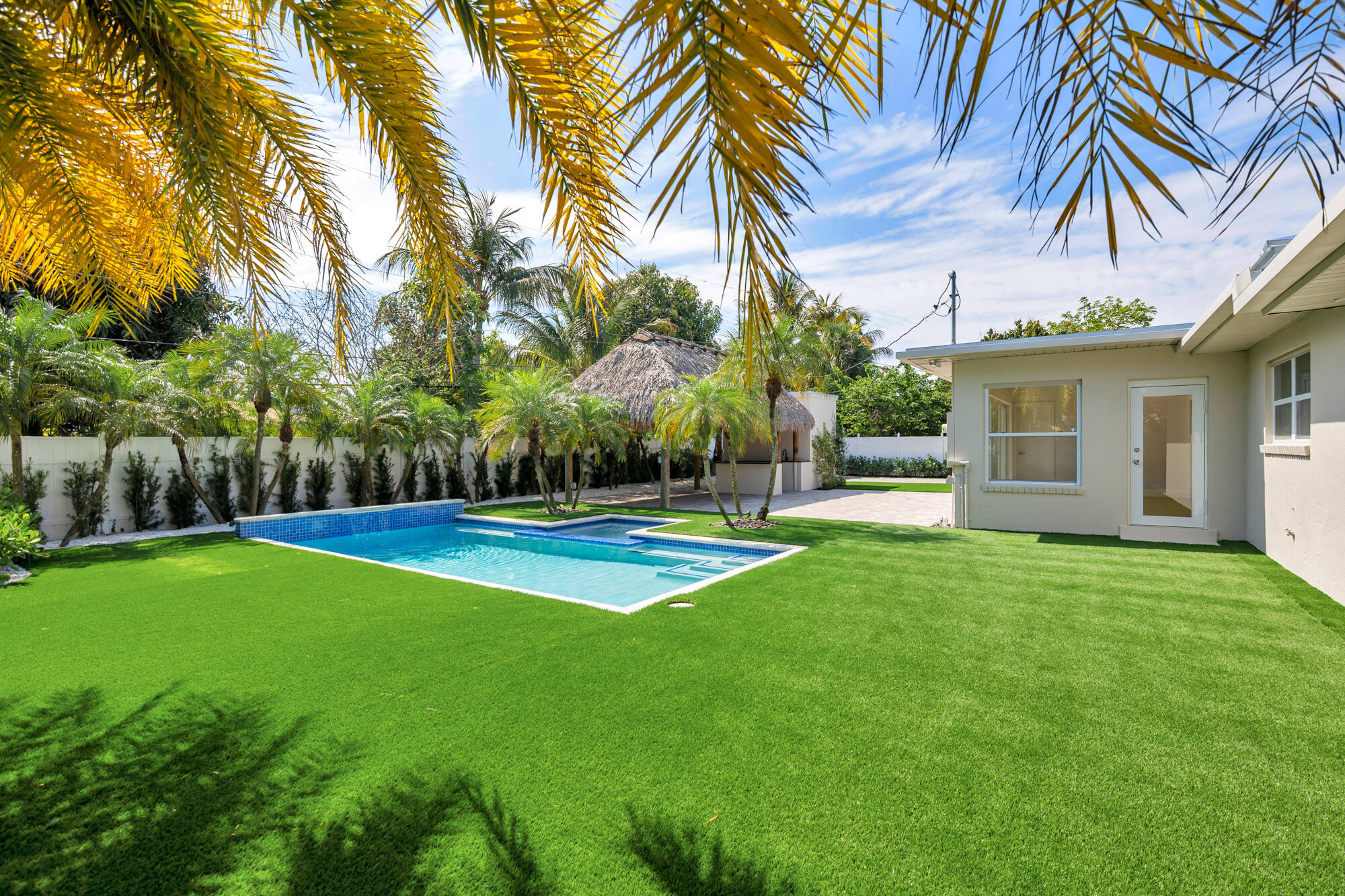 7320 Clarke West Palm Beach, FL 33406