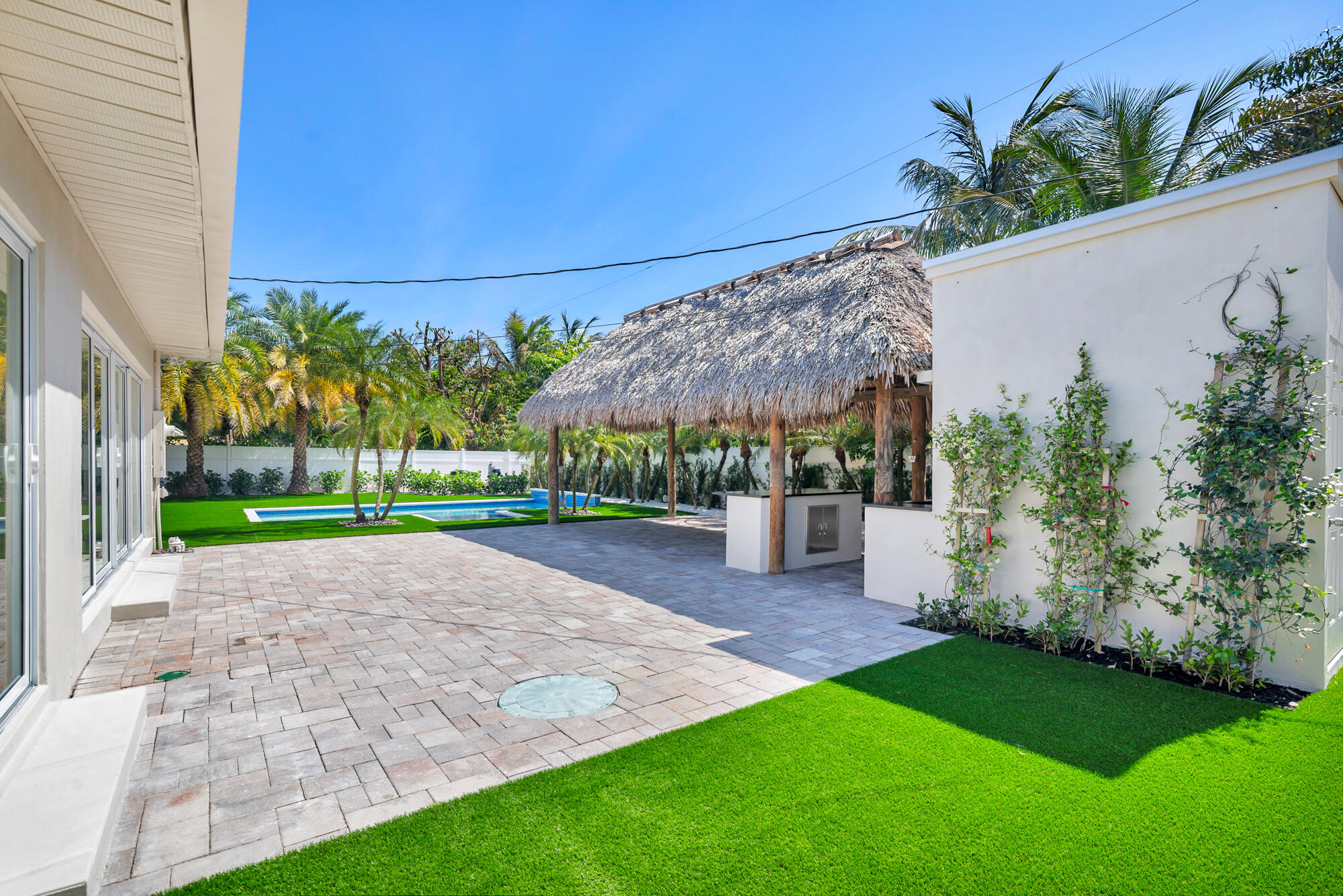 7320 Clarke West Palm Beach, FL 33406
