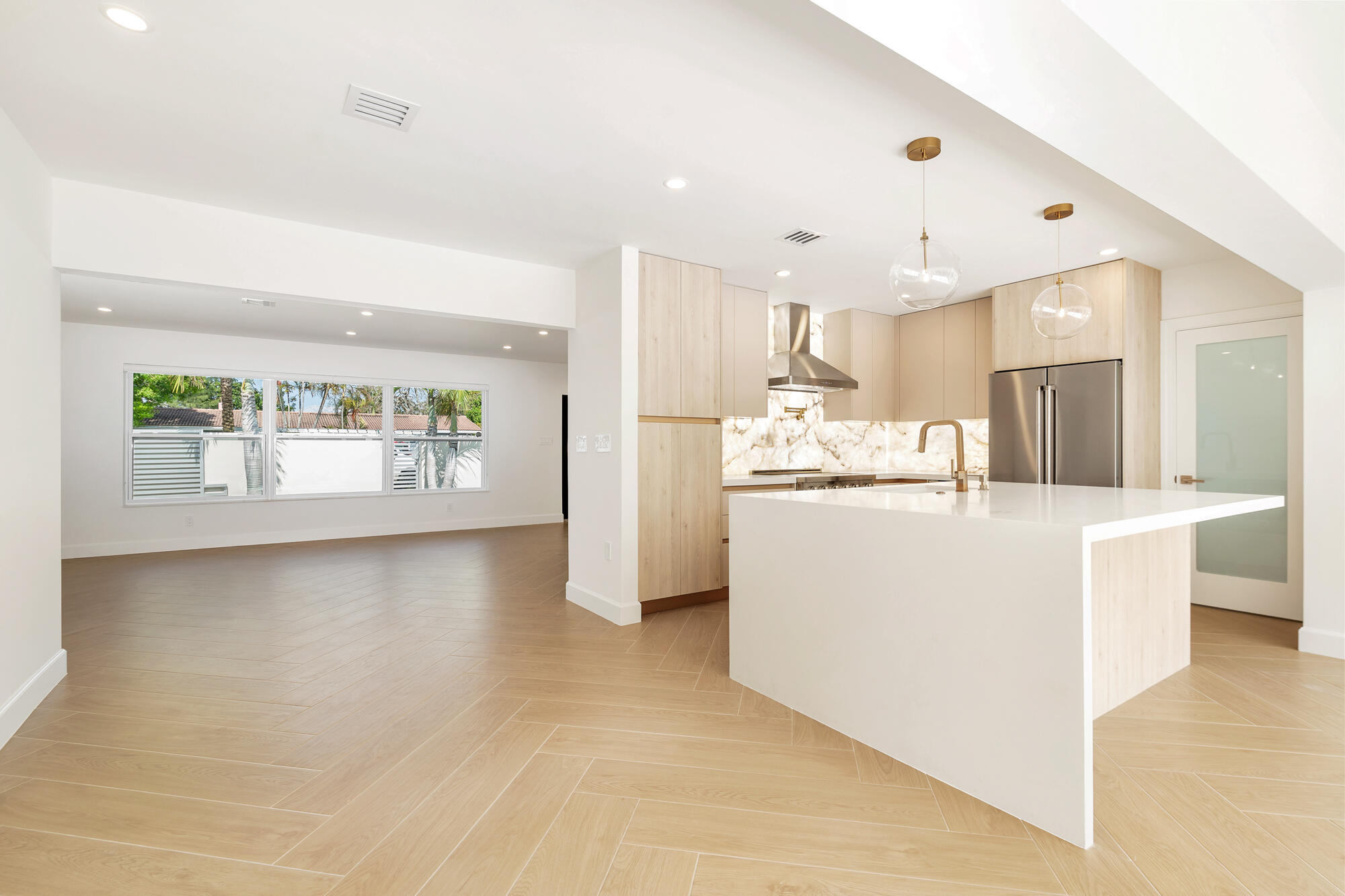 7320 Clarke West Palm Beach, FL 33406