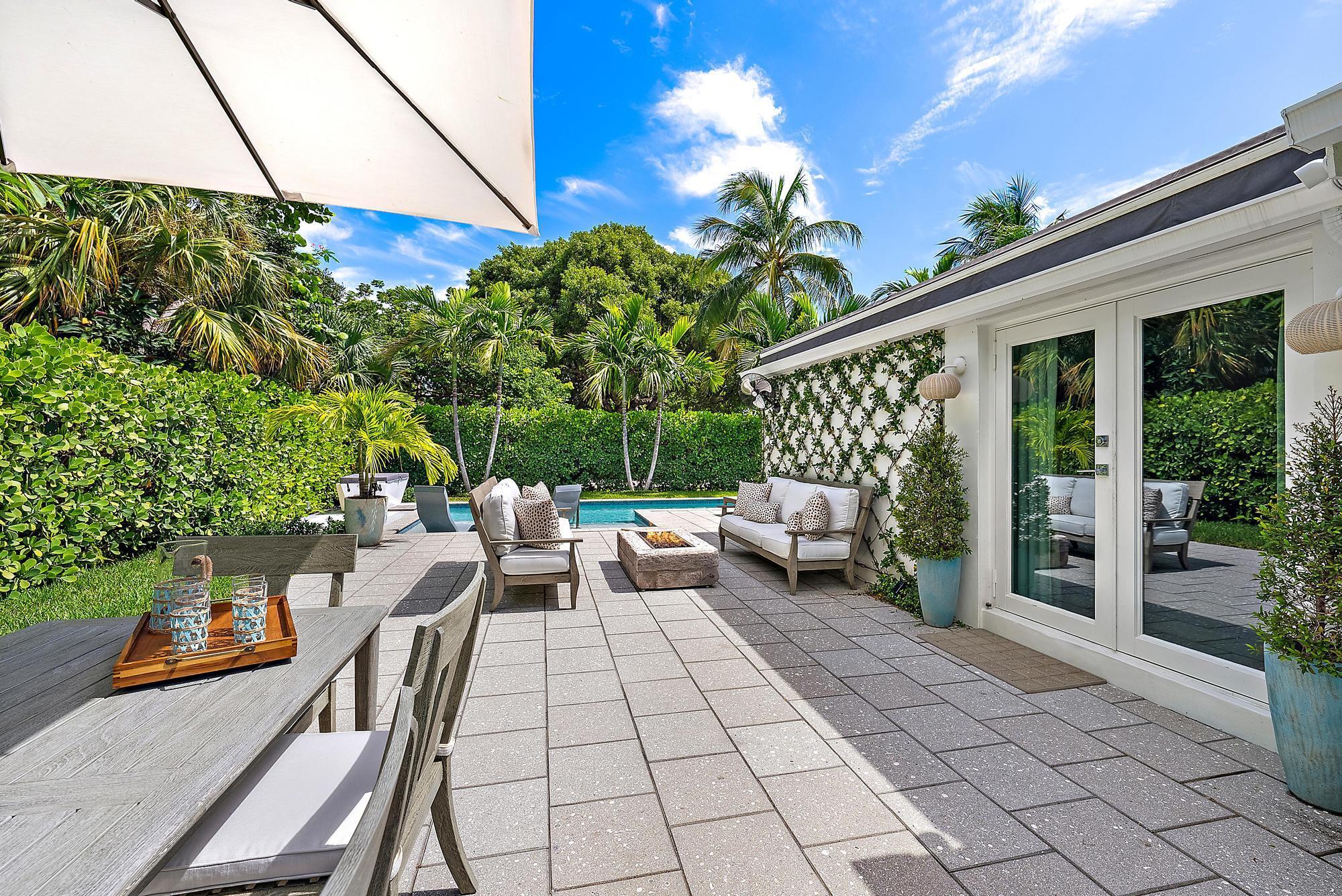8001 Arlington West Palm Beach, FL 33405