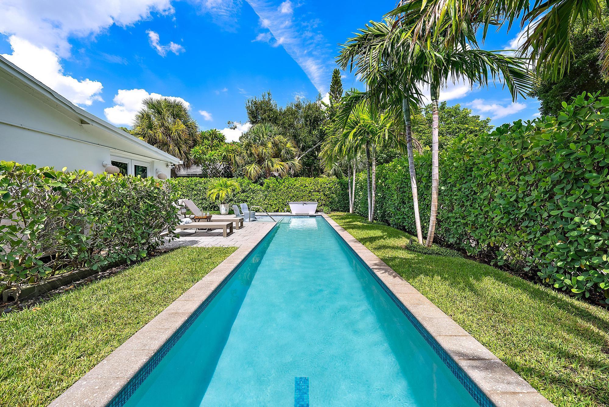 8001 Arlington West Palm Beach, FL 33405