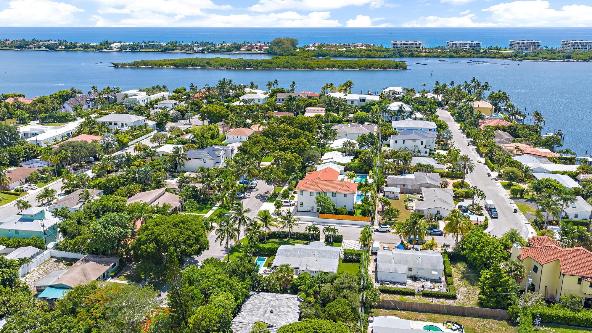 8001 Arlington West Palm Beach, FL 33405