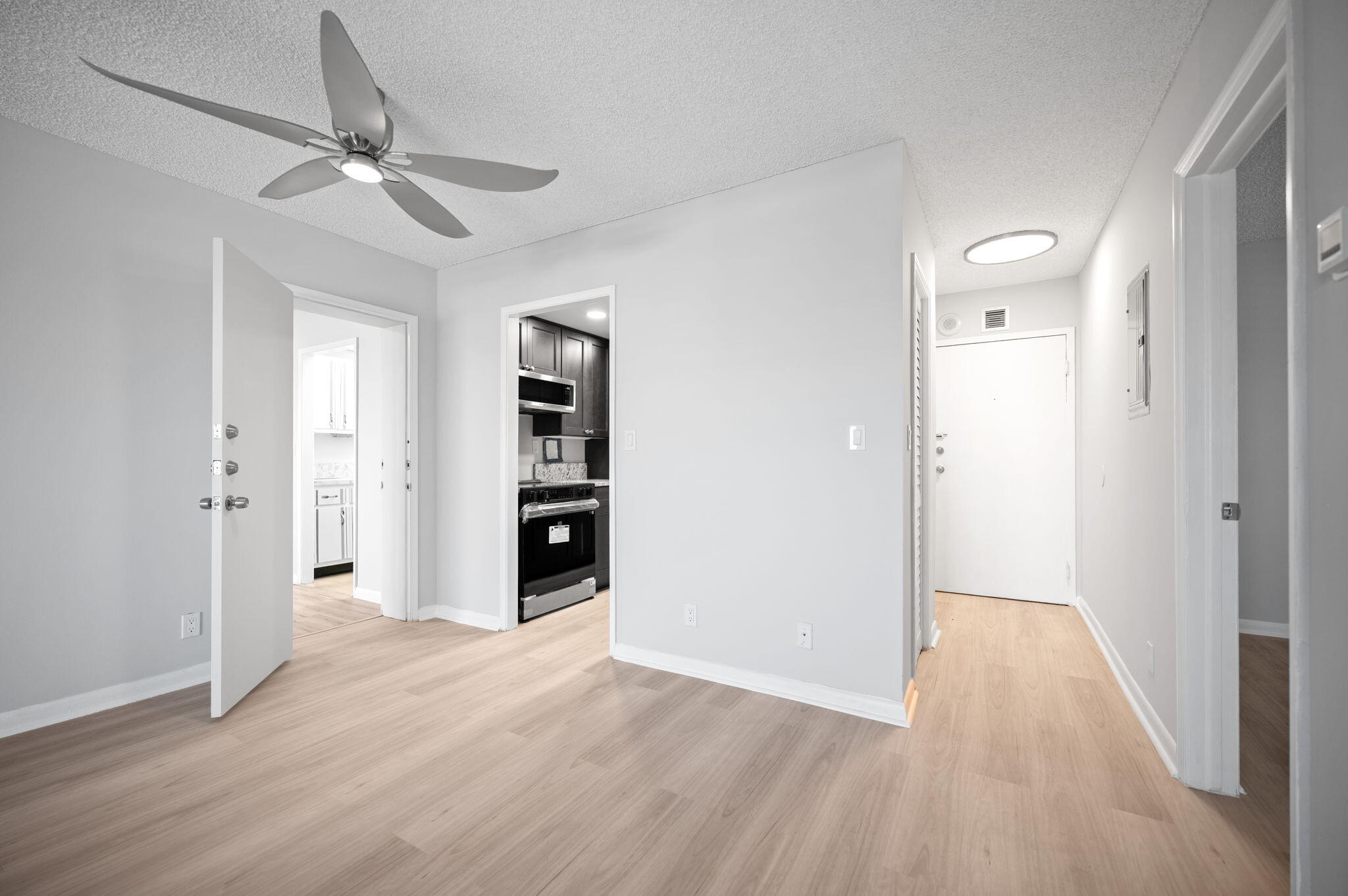 900 NE 18th #1407 Fort Lauderdale, FL 33304