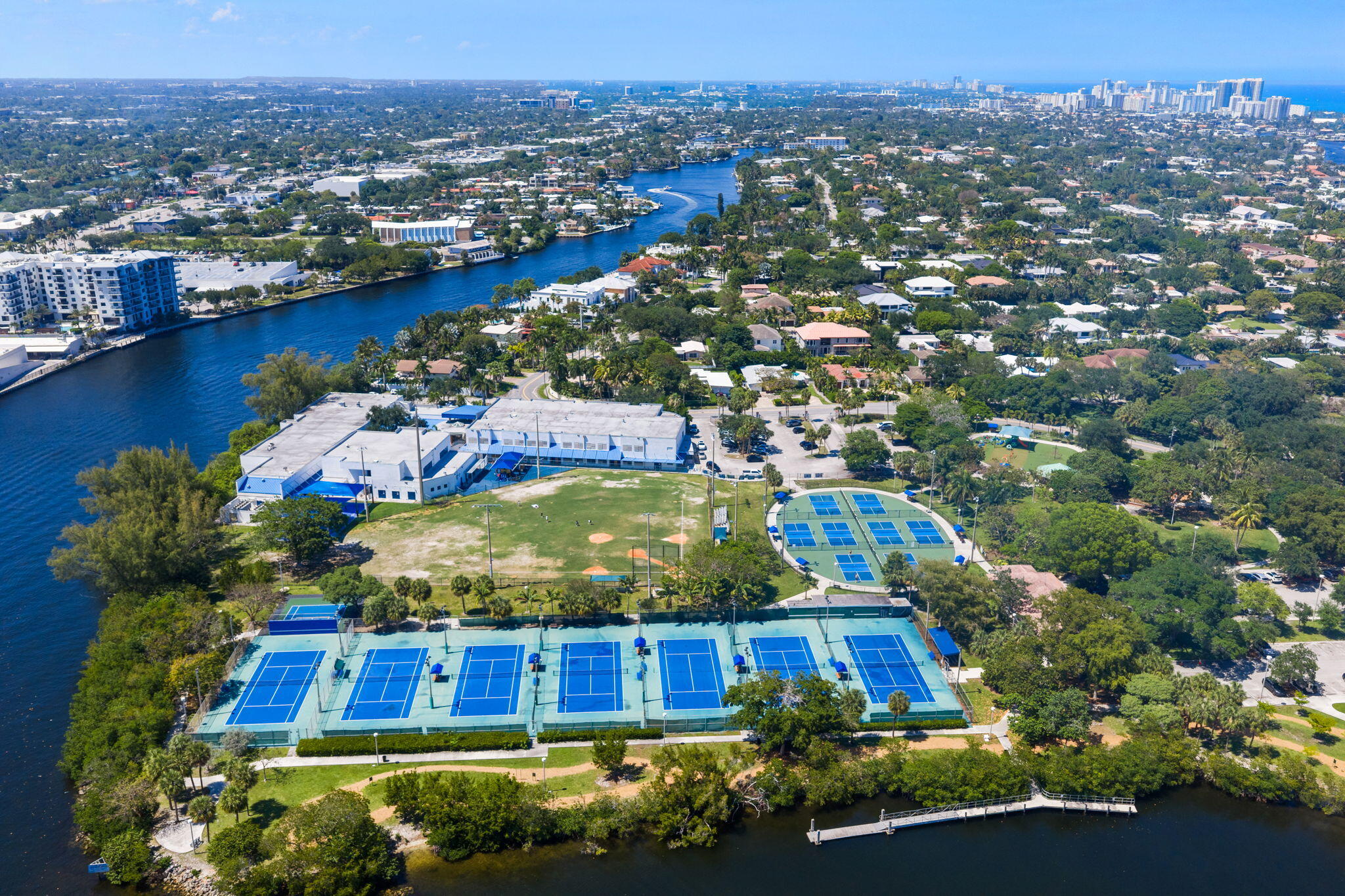 900 NE 18th #1407 Fort Lauderdale, FL 33304