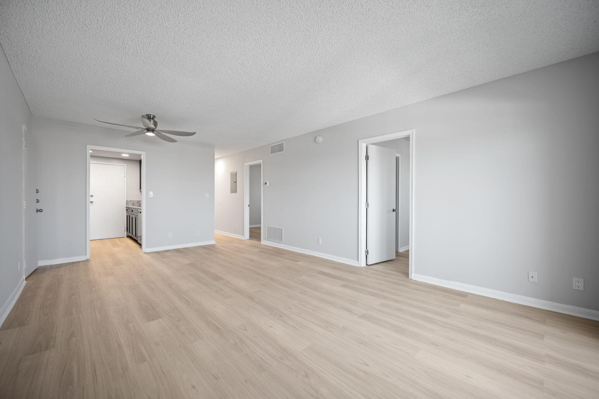 900 NE 18th #1407 Fort Lauderdale, FL 33304