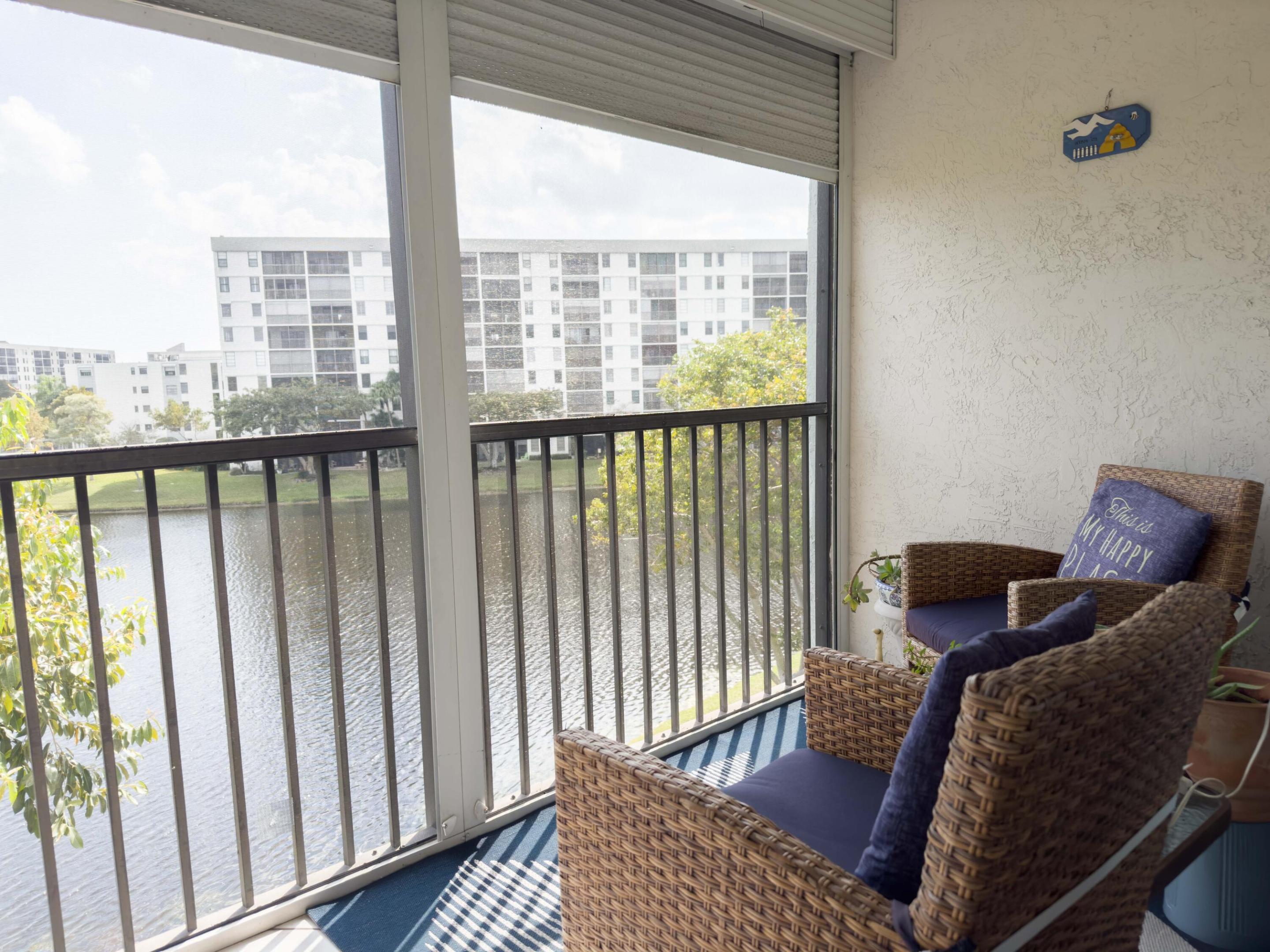 2222 N Cypress Bnd #403