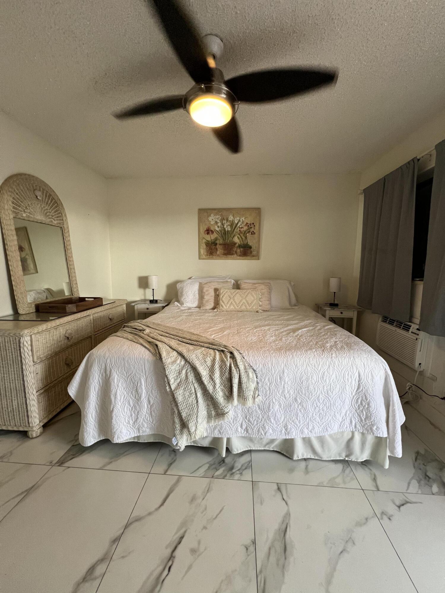 900 SW 10th #S20 Hallandale Beach, FL 33009