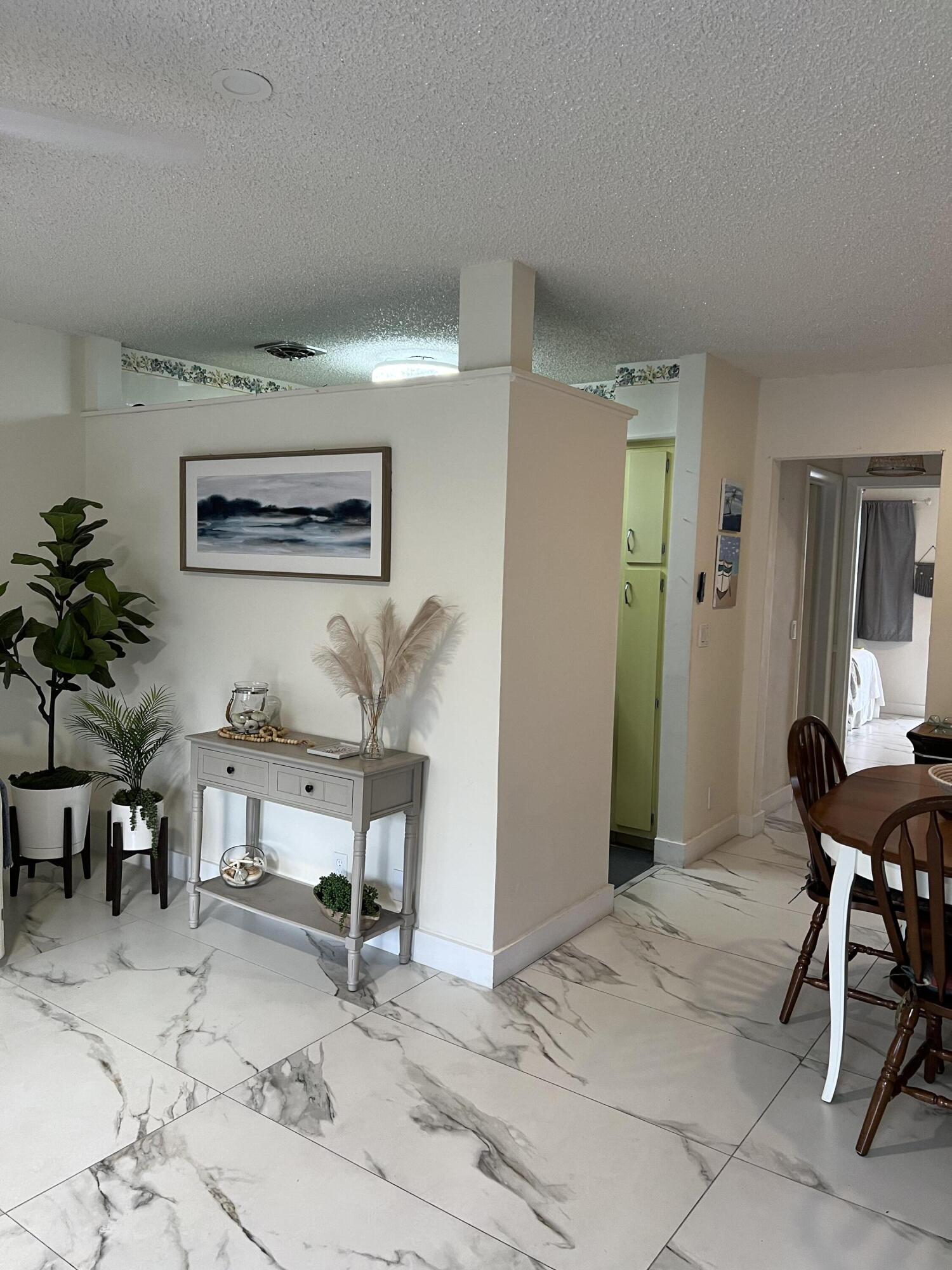 900 SW 10th #S20 Hallandale Beach, FL 33009
